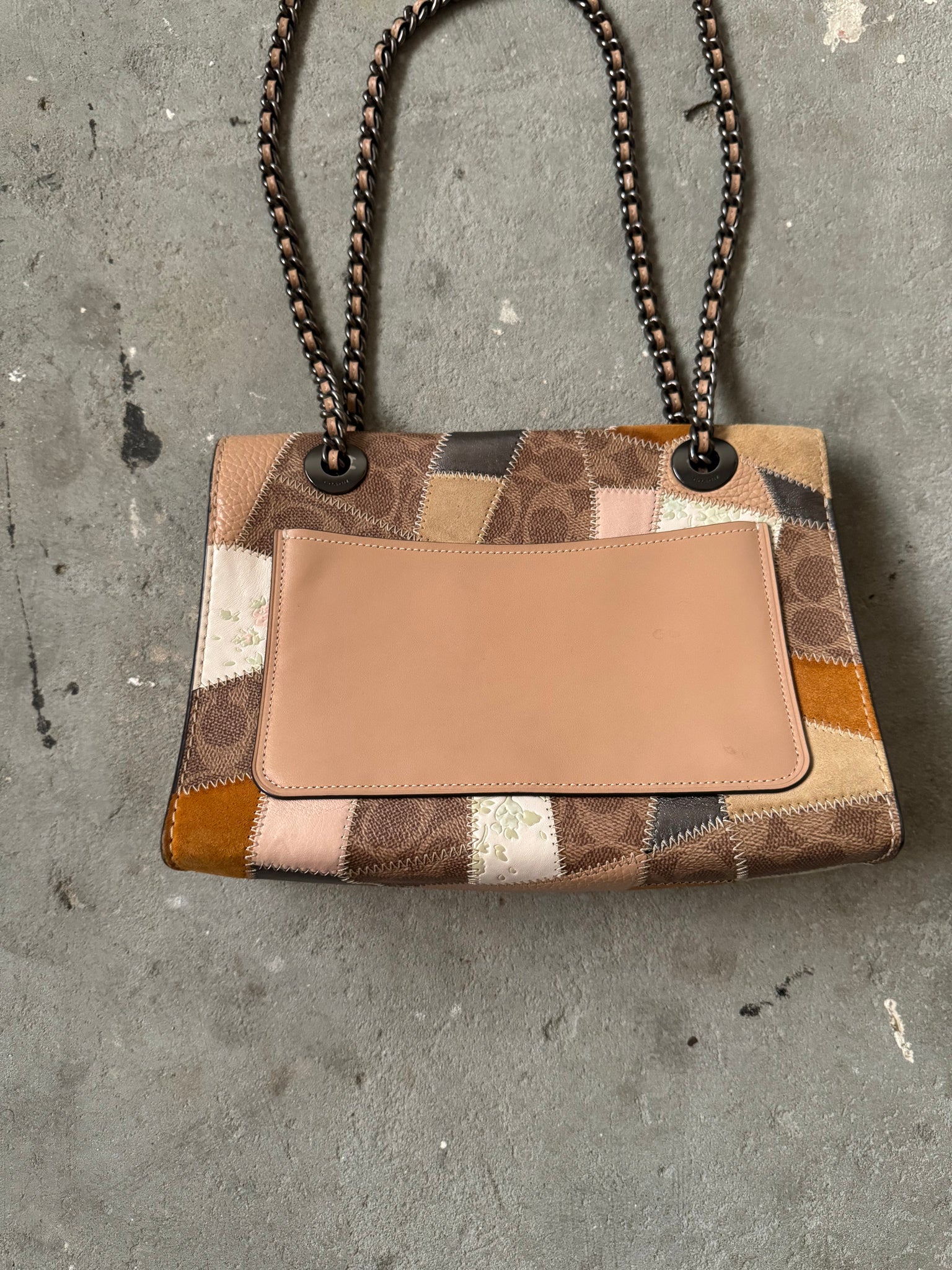 Coach Signature Parker Multi Patch Chain ShoulderBag