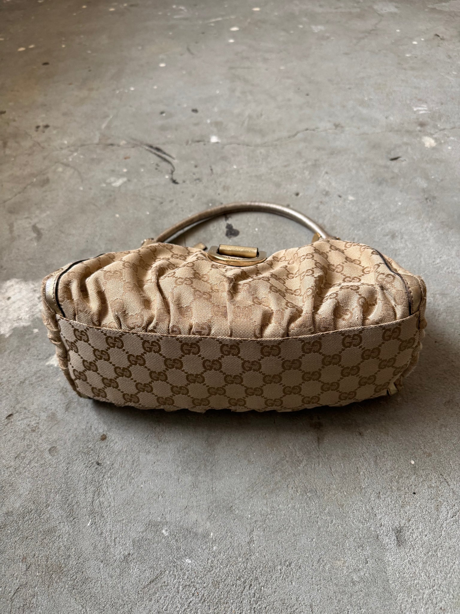 Gucci GG Monogram Abbey Shoulder Bag Beige/Gold