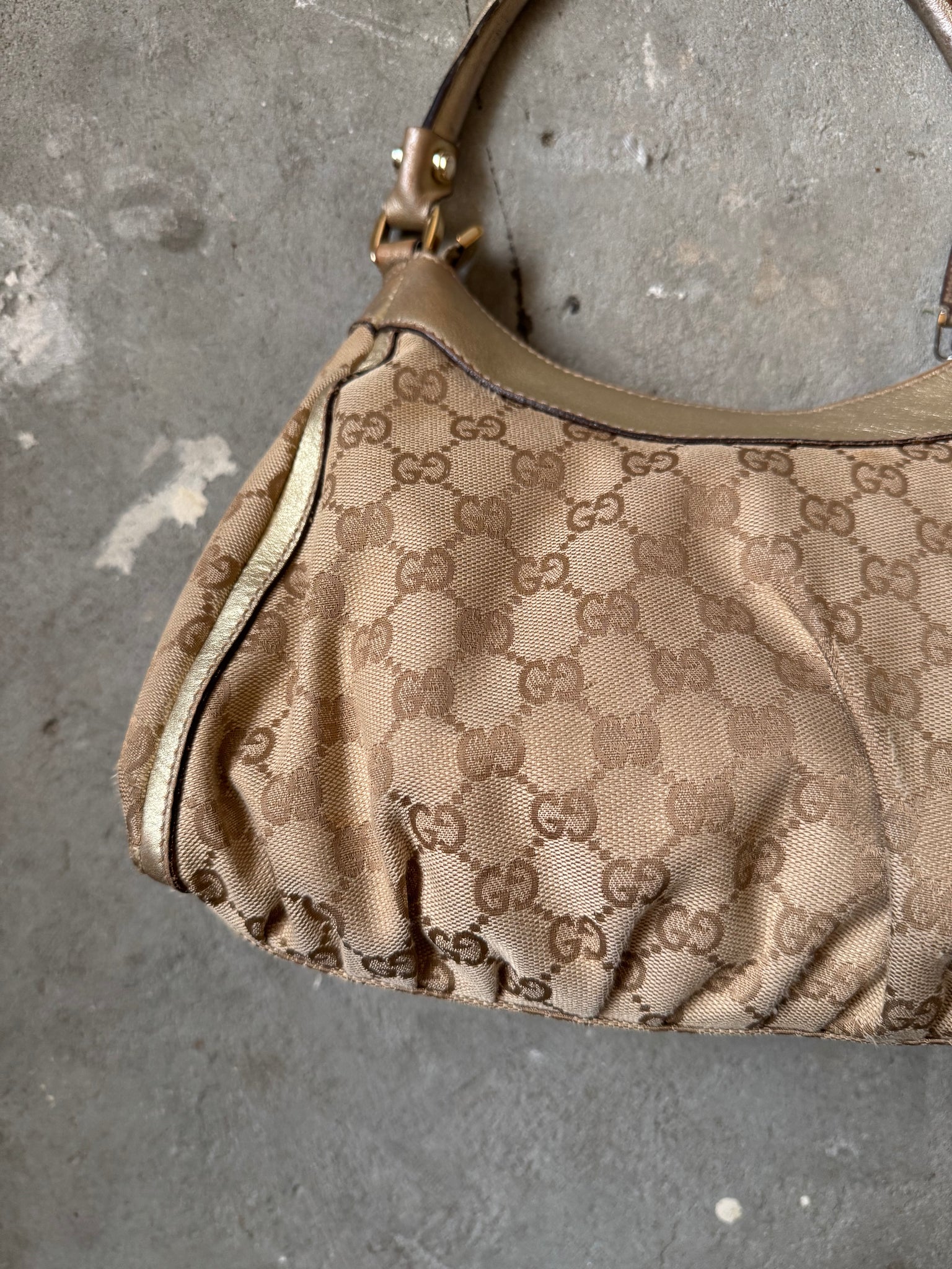 Gucci GG Monogram Abbey Shoulder Bag Beige/Gold