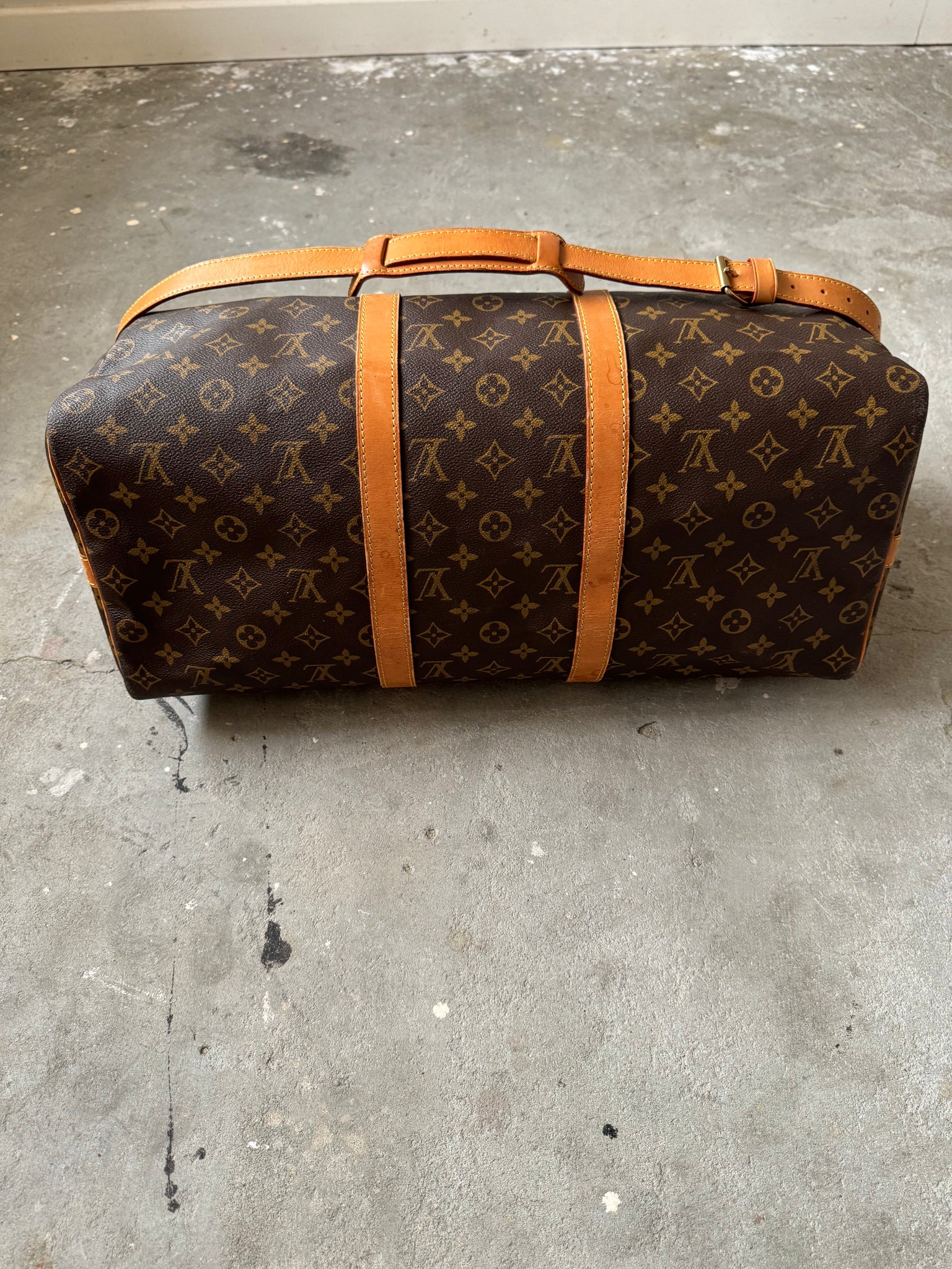 Louis Vuitton Monogram Keepall 50 Duffle Bag