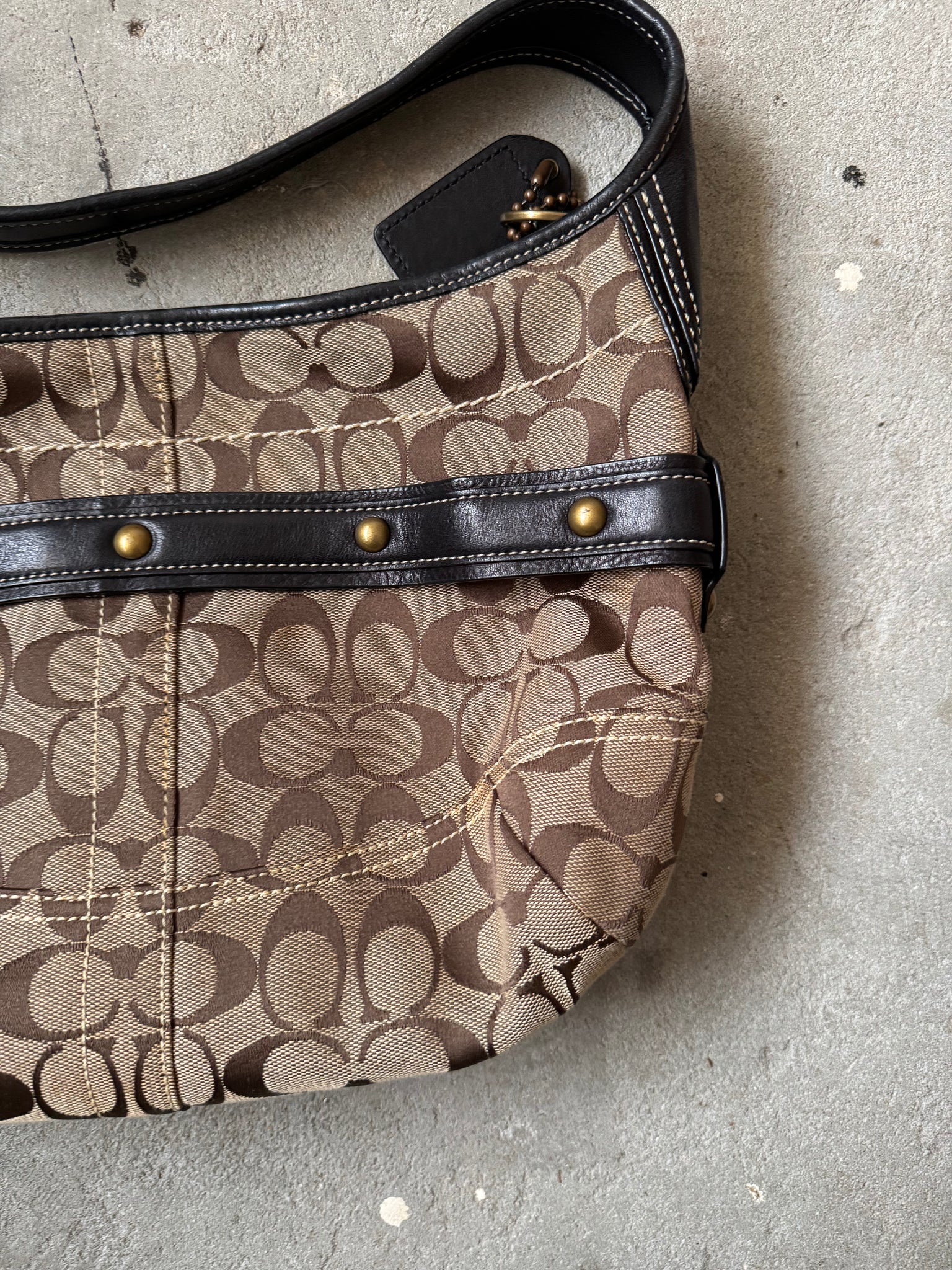 Coach Signature HorseBit Ergo Shoulder Bag Beige/Black