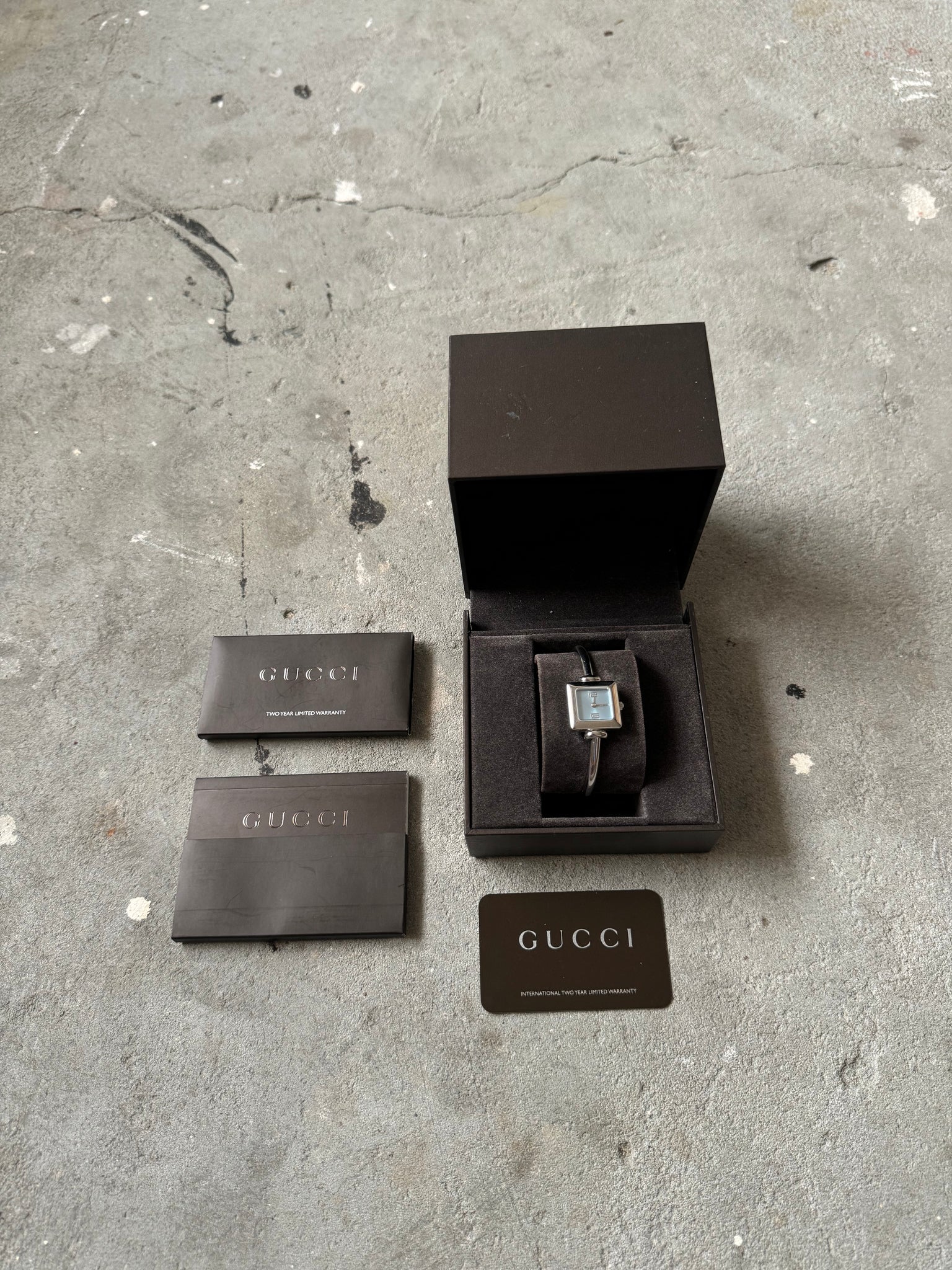 Gucci 1900L Bangle Sky Blue Dial Watch