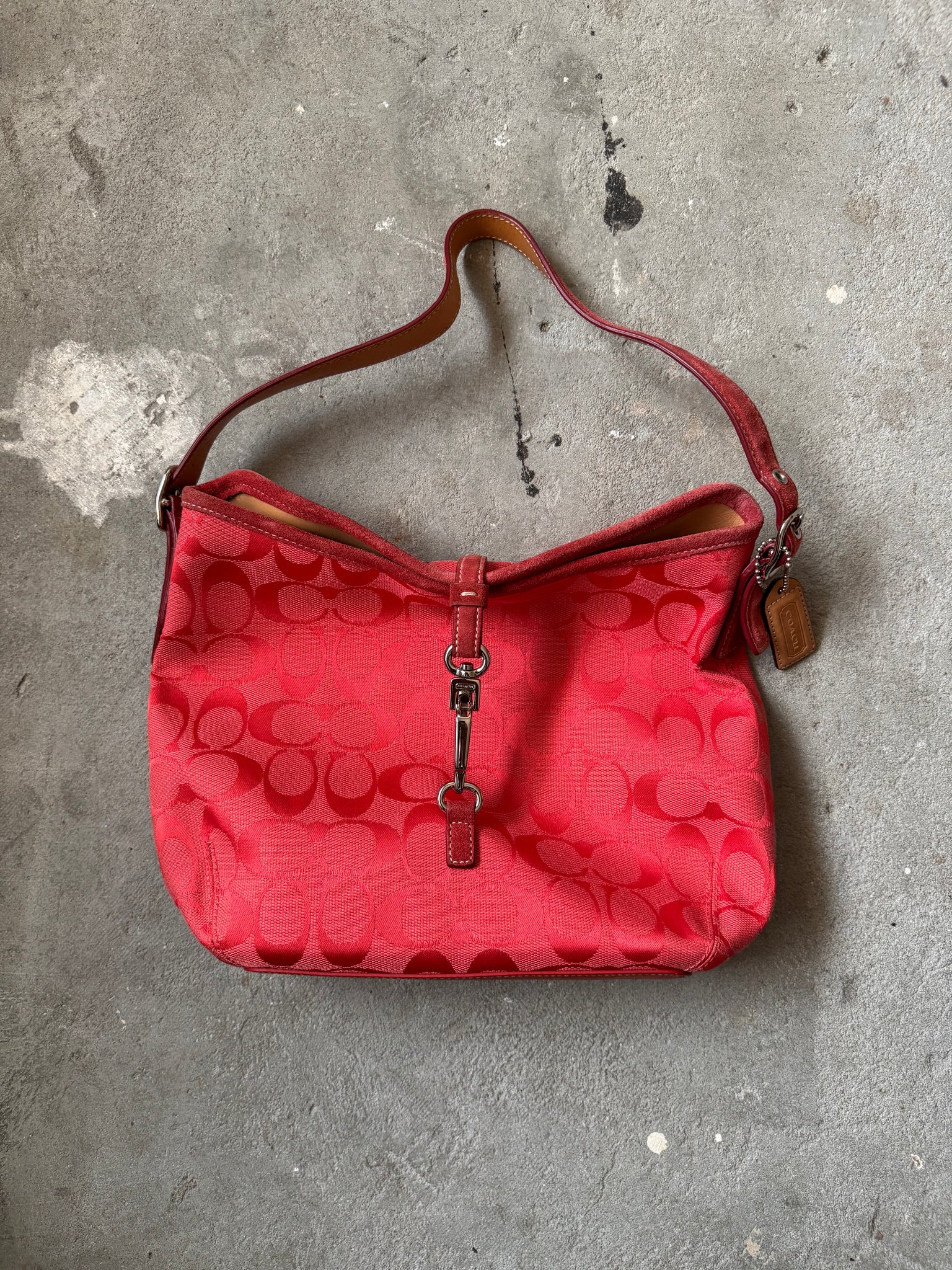 Coach Signature Clip Shoulder Bag Red