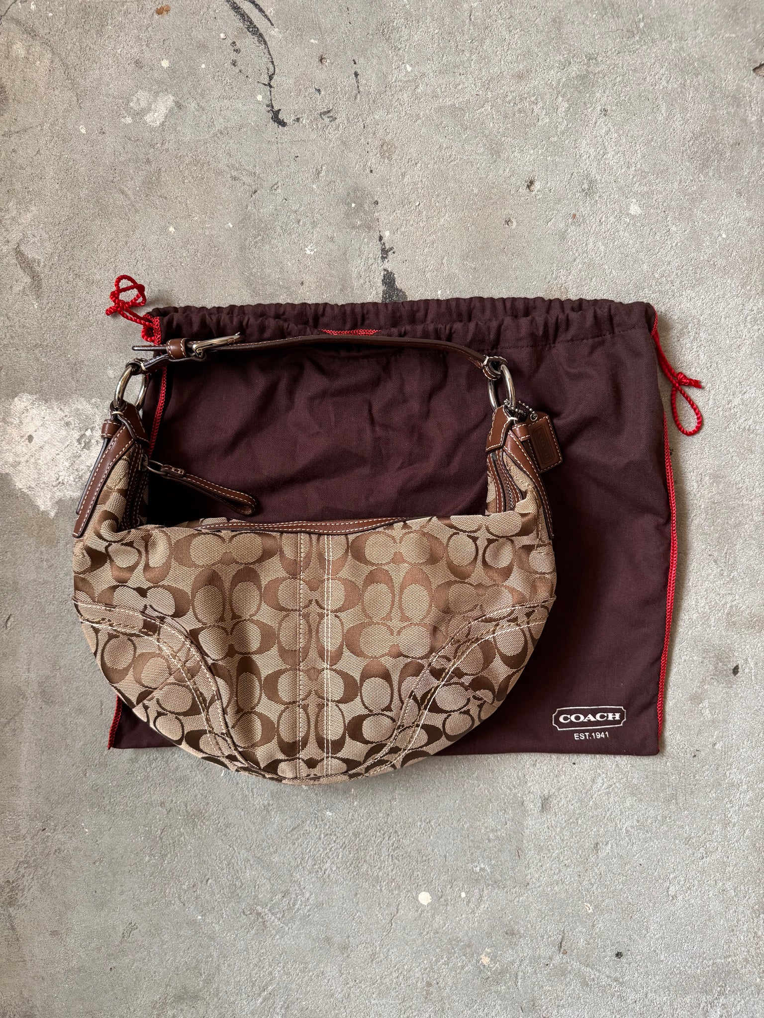 Coach Signature Soho Shoulder Bag Beige/Brown