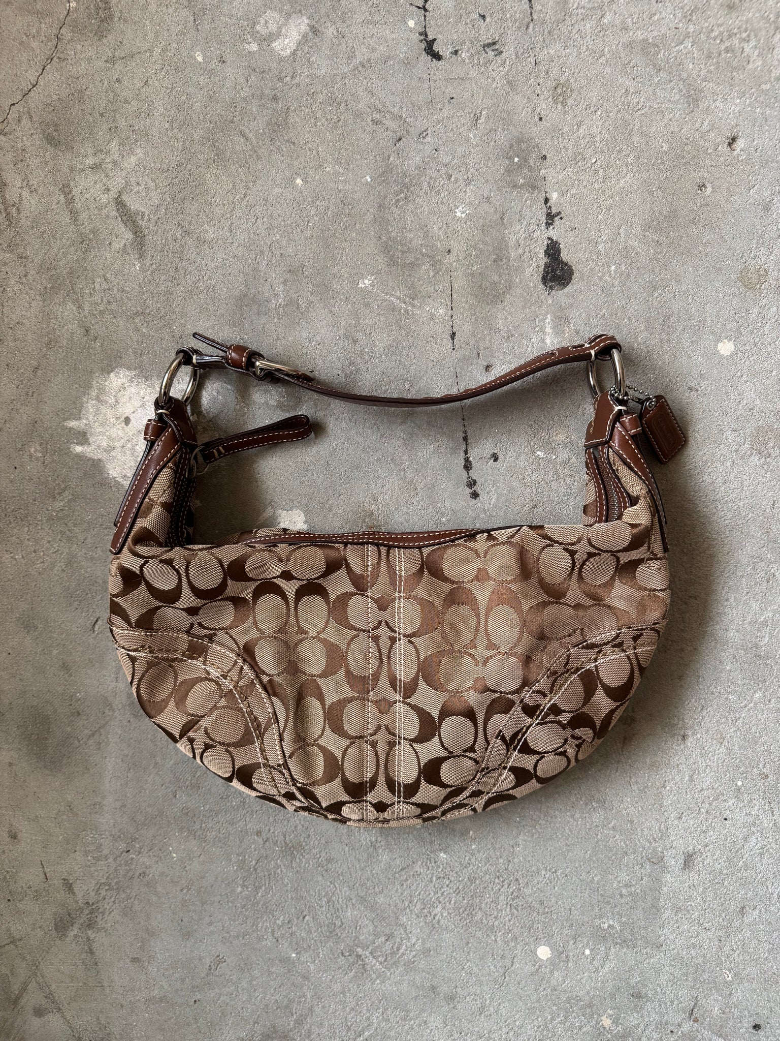 Coach Signature Soho Shoulder Bag Beige/Brown