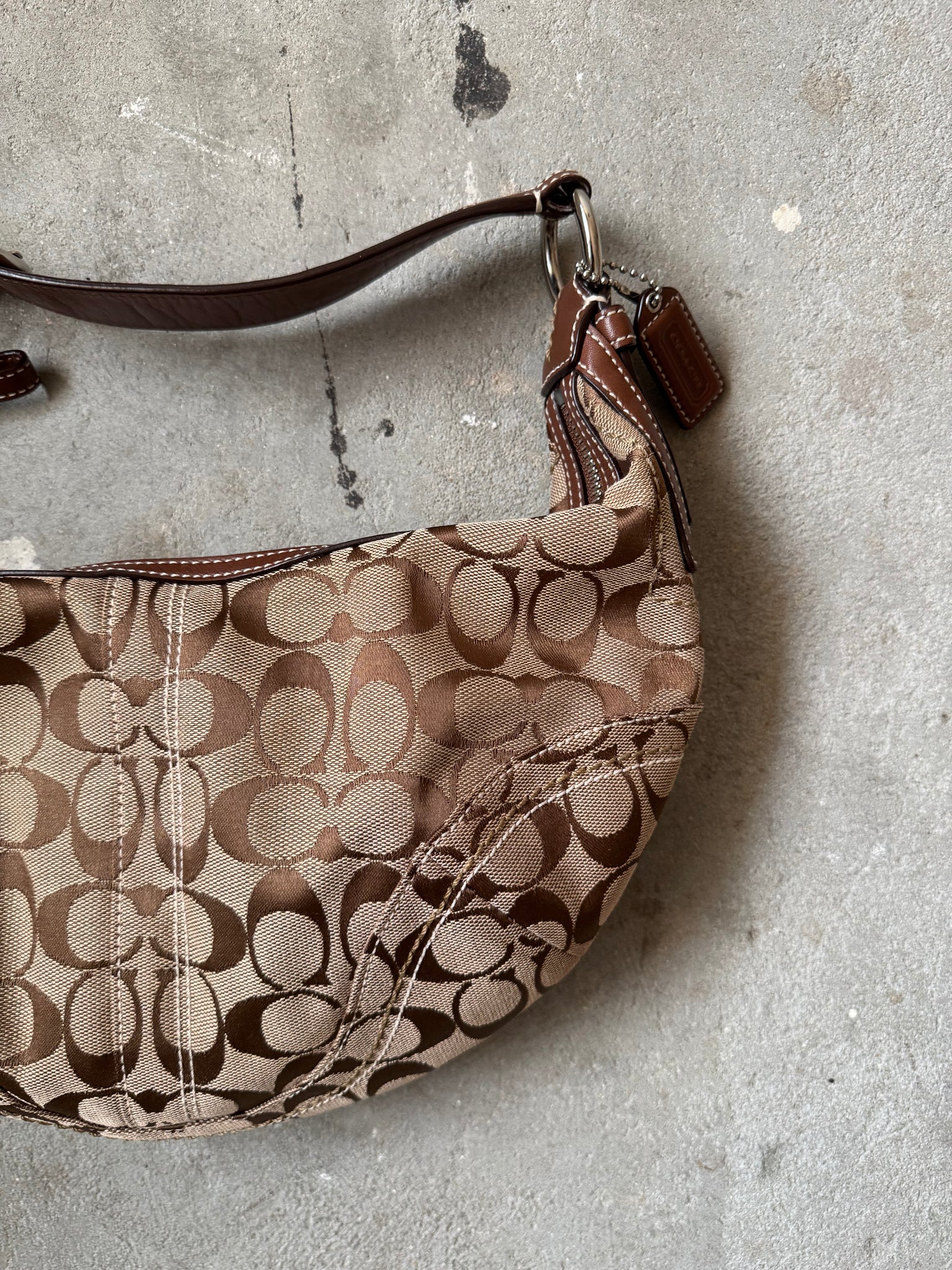 Coach Signature Soho Shoulder Bag Beige/Brown