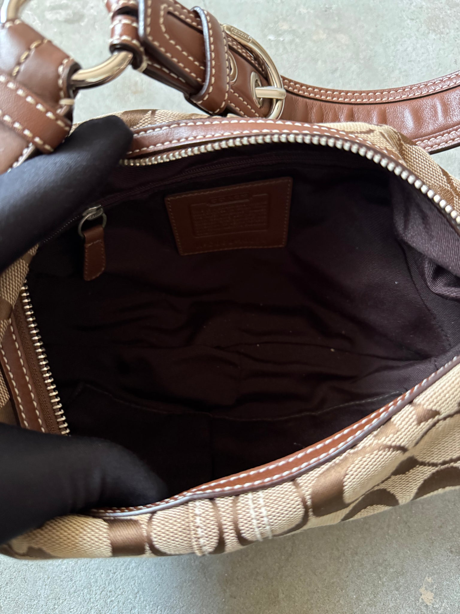 Coach Signature Soho Shoulder Bag Beige/Brown