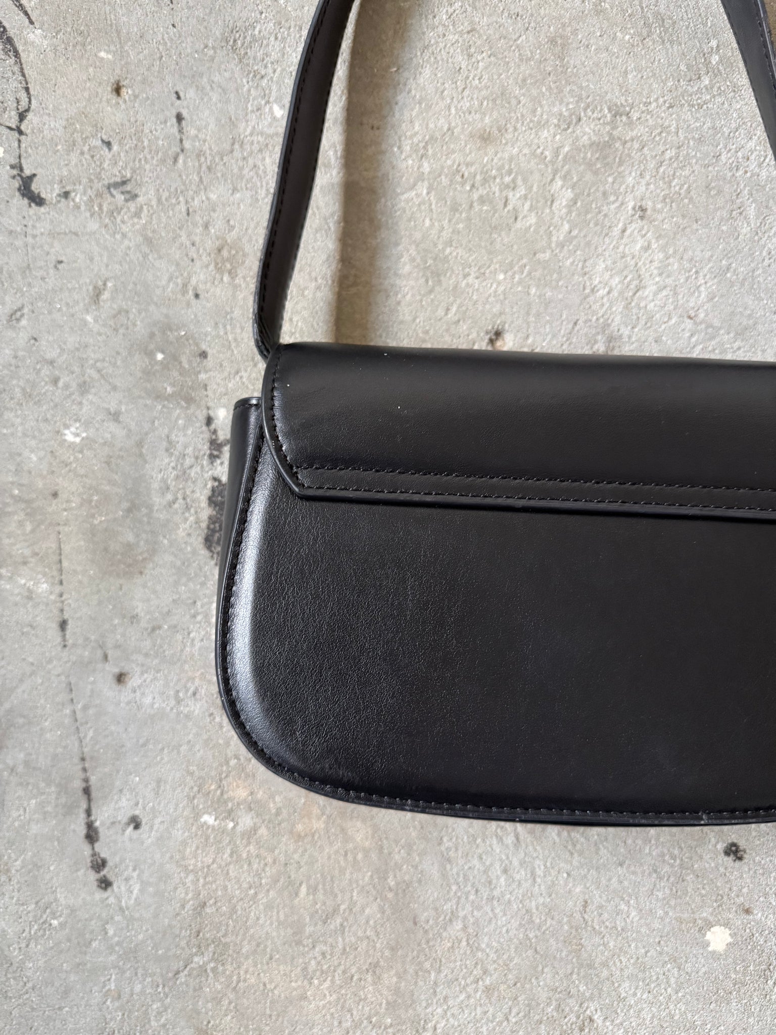 Diesel 1DR Plaque Shoulder Bag Black