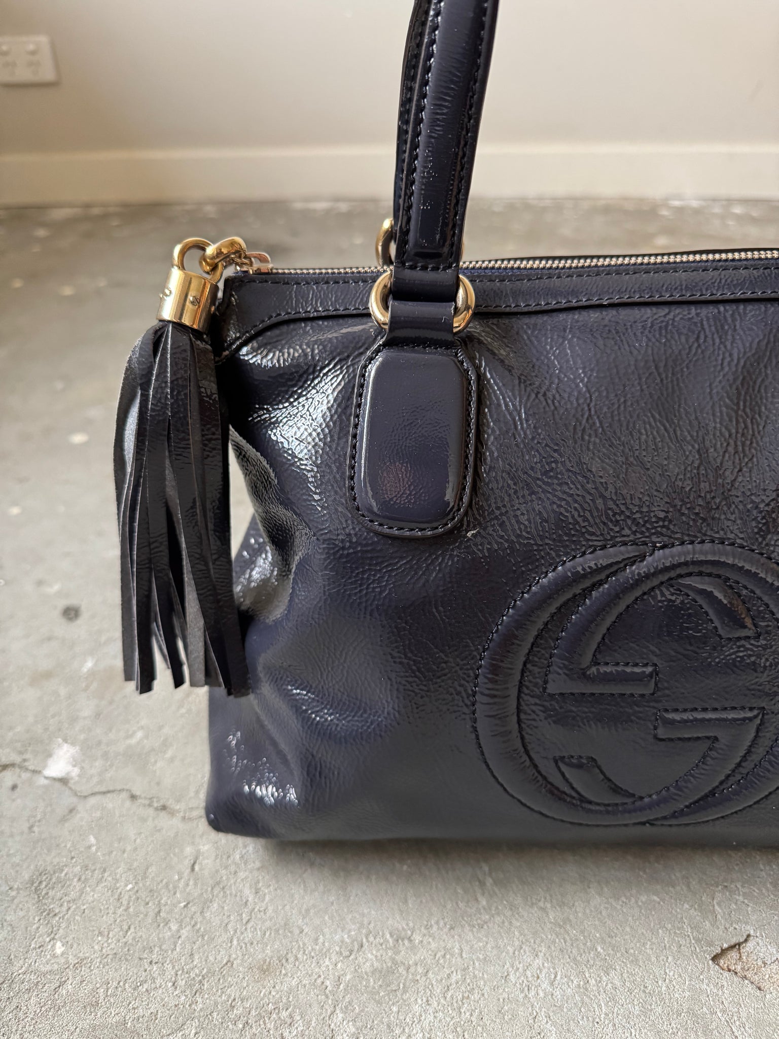 Gucci GG Soho Patent Shoulder Bag Navy Blue