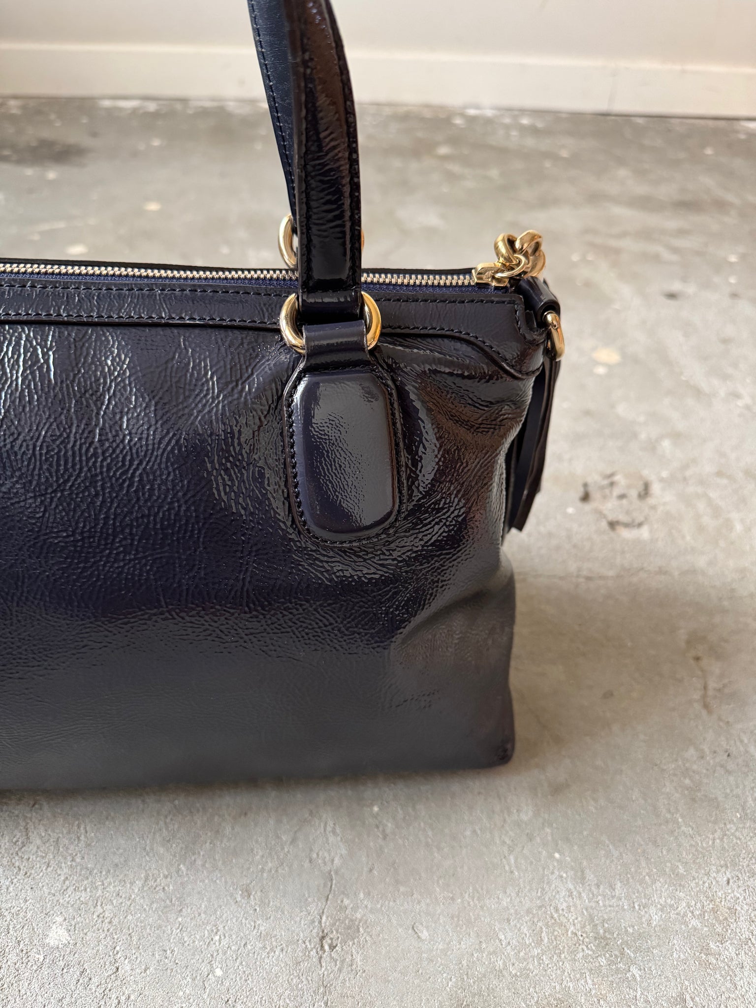 Gucci GG Soho Patent Shoulder Bag Navy Blue