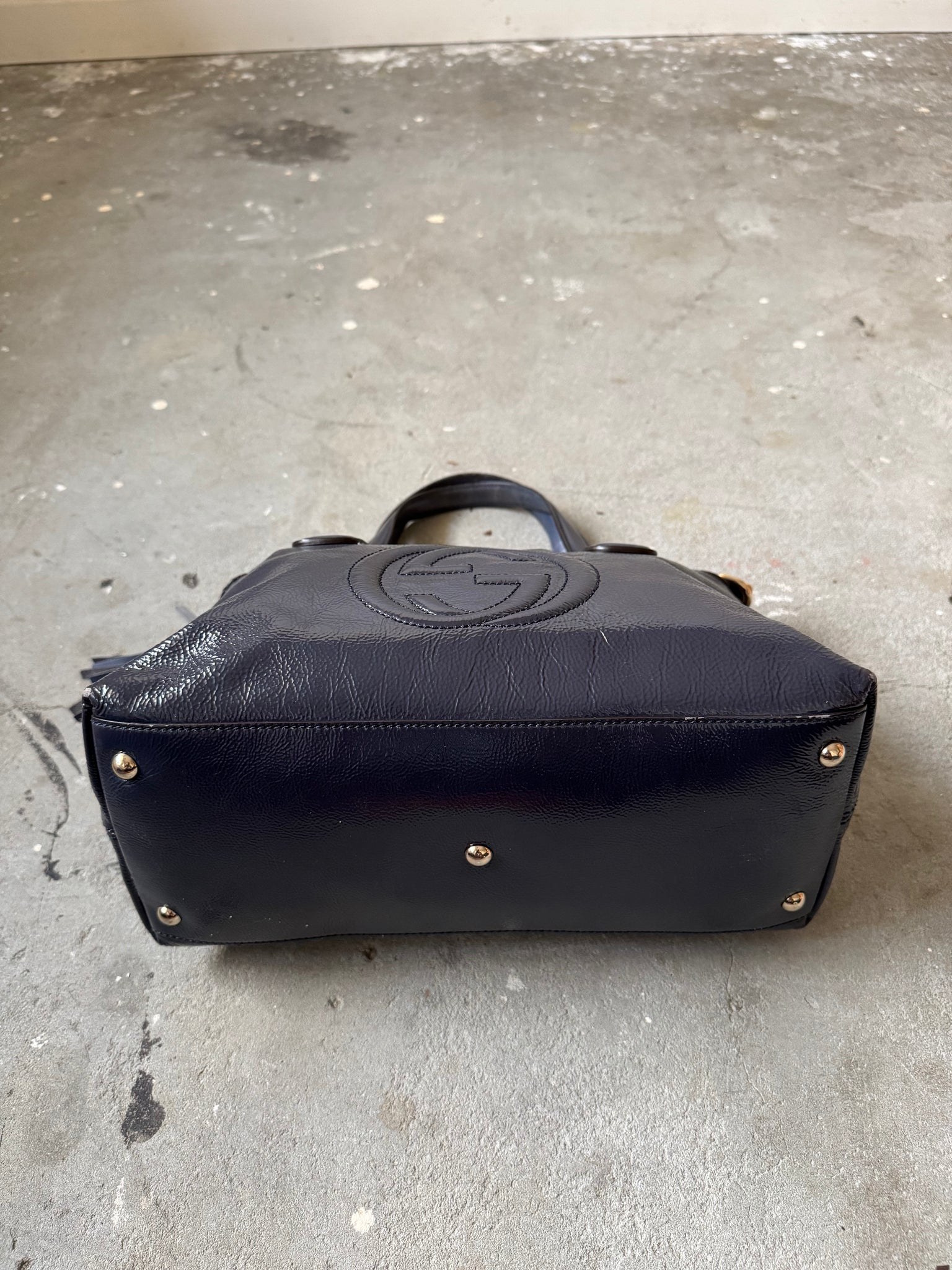 Gucci GG Soho Patent Shoulder Bag Navy Blue