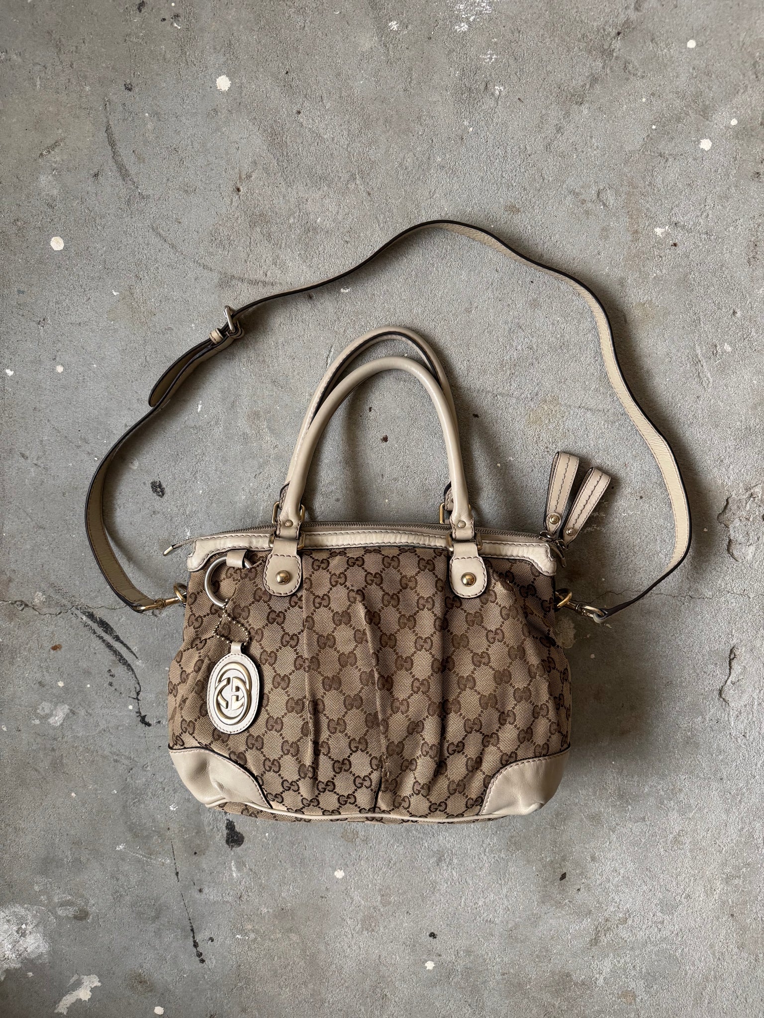 Gucci 2Way GG Monogram Sukey Shoulder Bag Beige/White