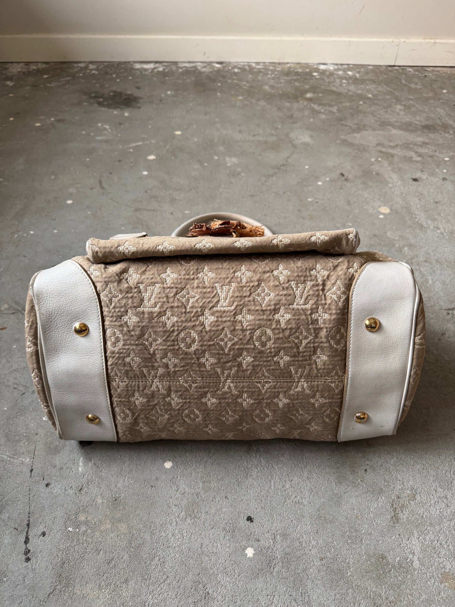 Louis Vuitton GM Monogram Cabas Sabbia Tote Bag
