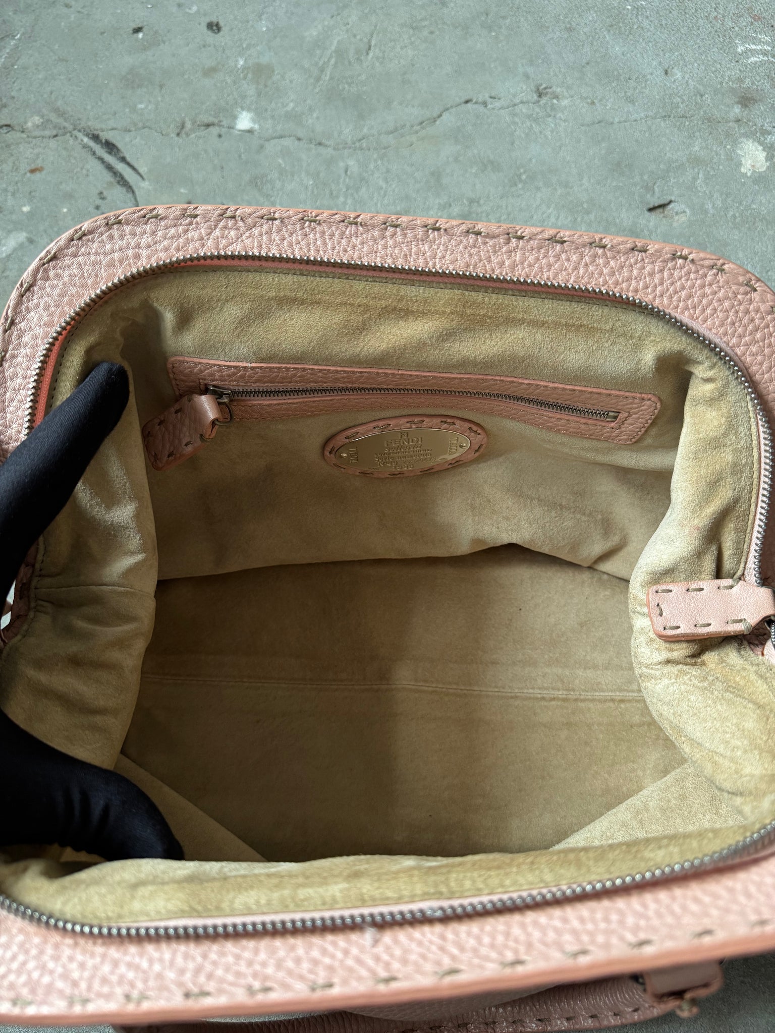 Fendi Cuoio Romano Selleria Shoulder Bag Cipria