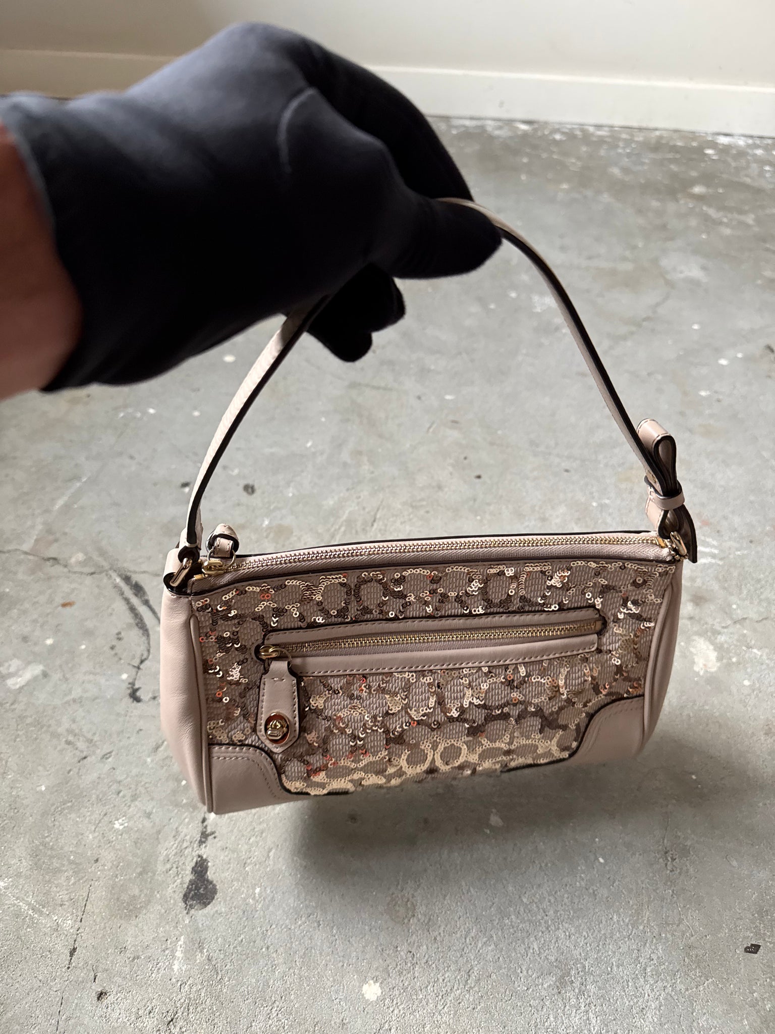 Coach Signature Sequinned Shoulder Bag Beige