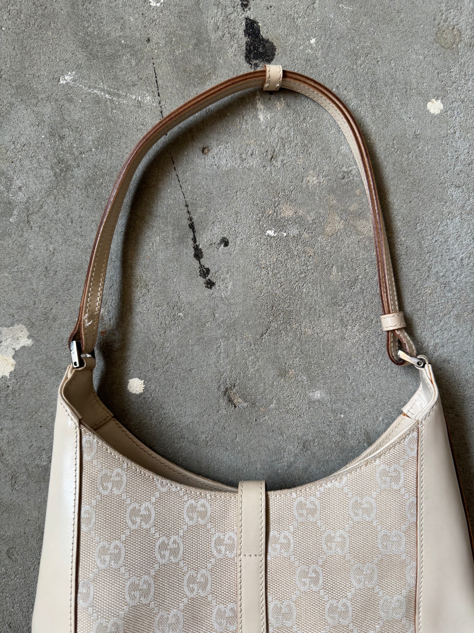 Gucci GG Canvas Jackie Shoulder Bag White/White