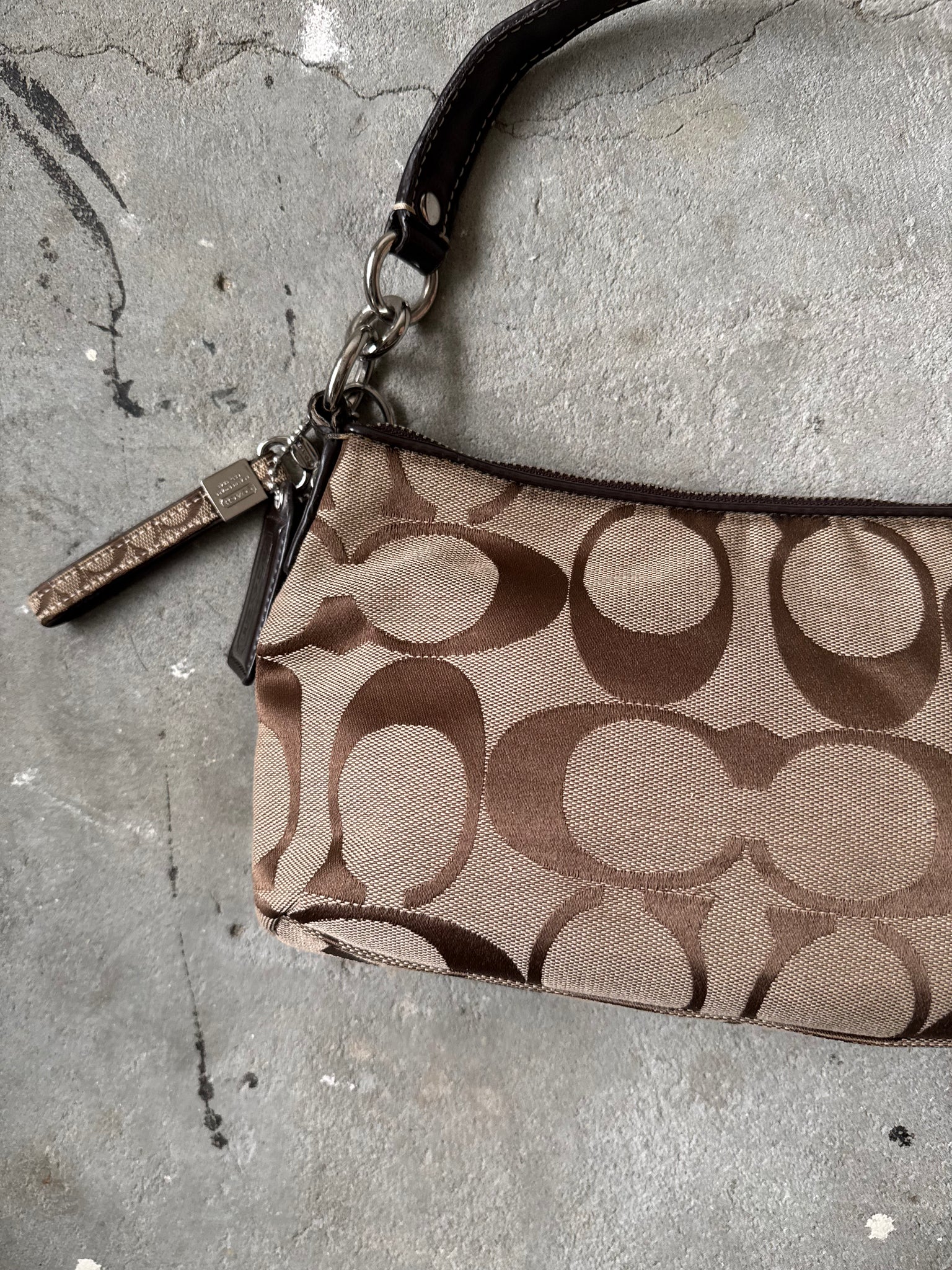 Coach Signature Stripe ShoulderBag Beige/Brown