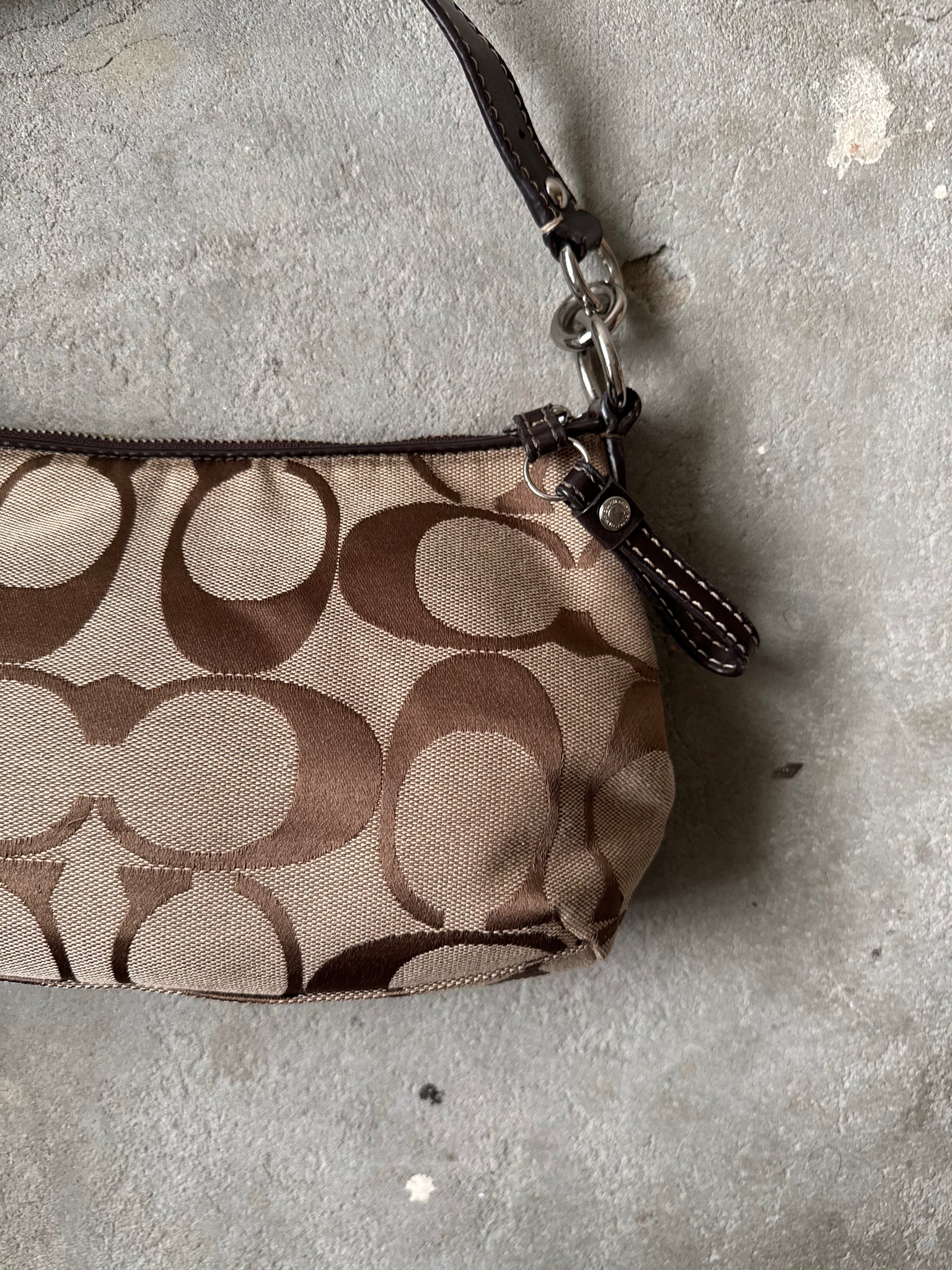 Coach Signature Stripe ShoulderBag Beige/Brown