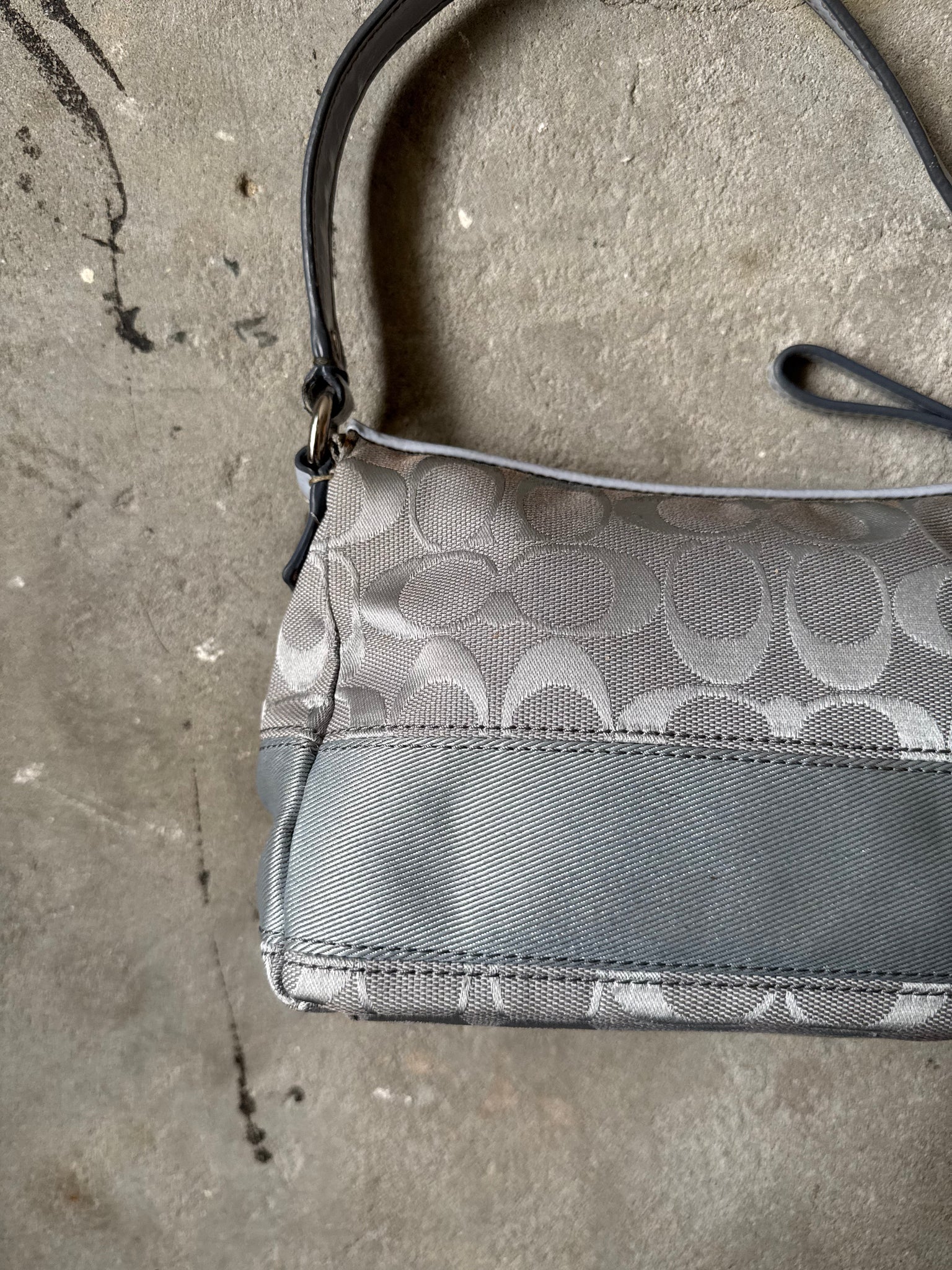 Coach Signature Chelsea Stripe Shoulder Bag Blue