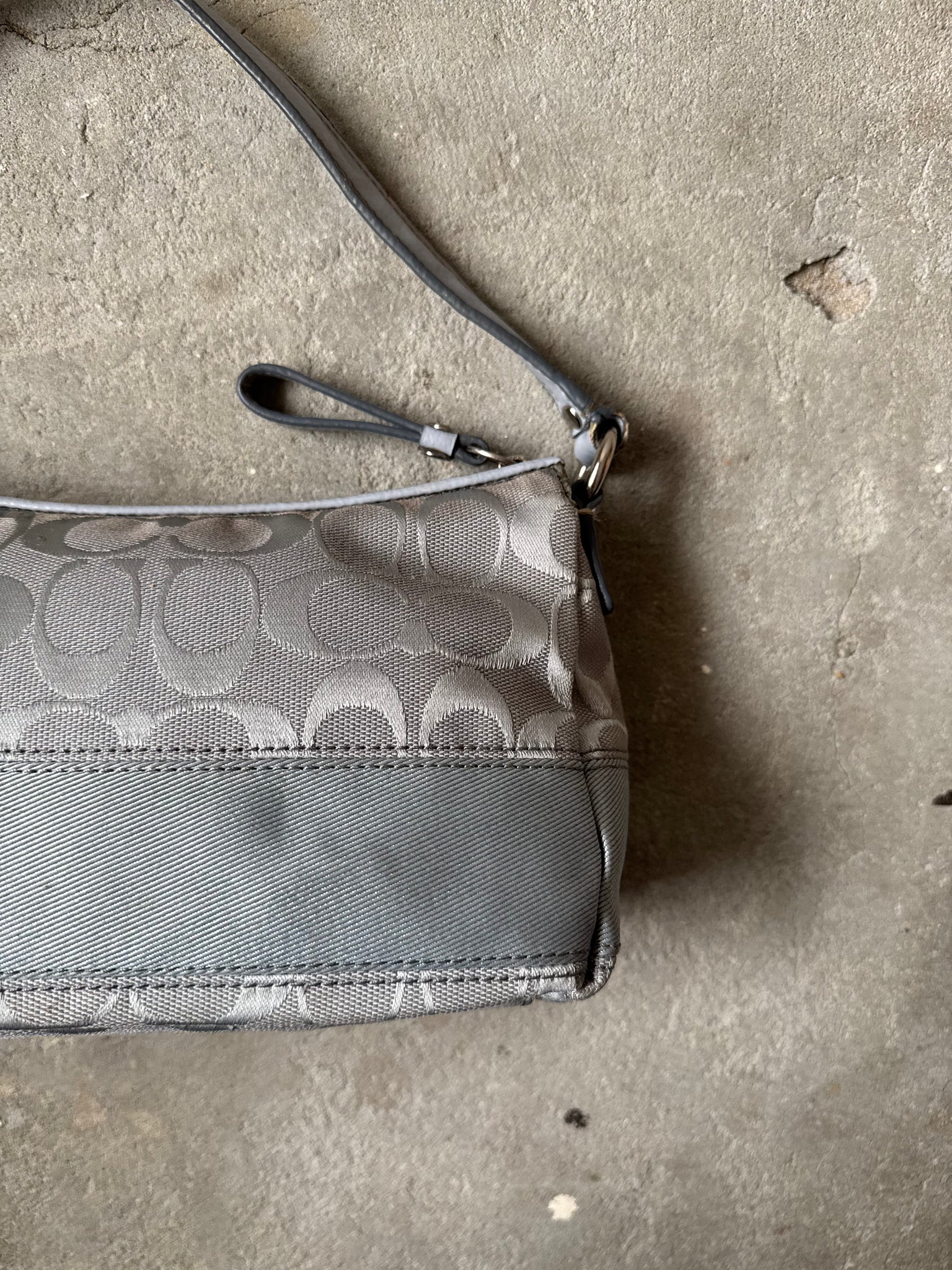 Coach Signature Chelsea Stripe Shoulder Bag Blue