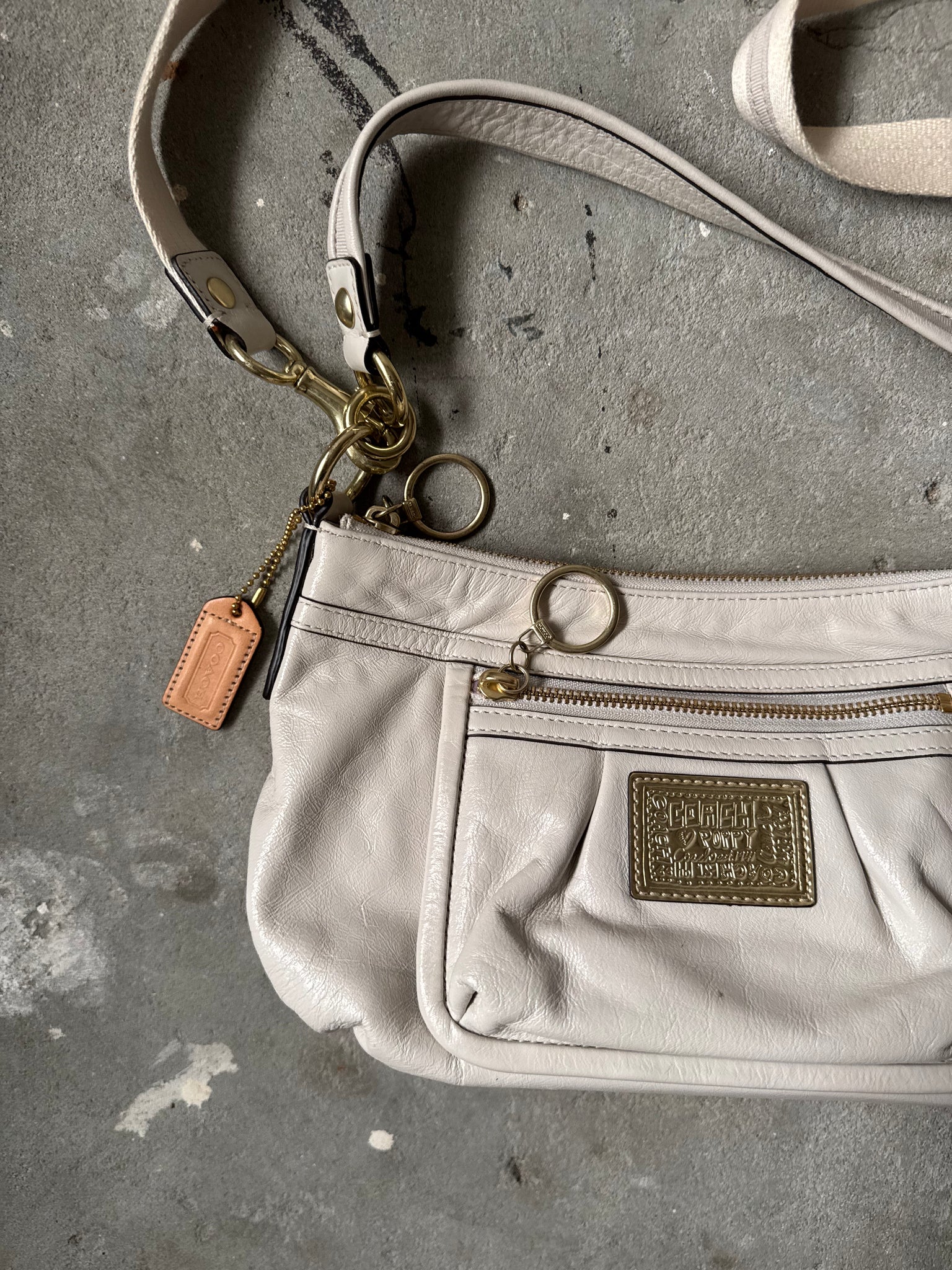 Coach 2Way Leather Poppy Shoulder Bag White