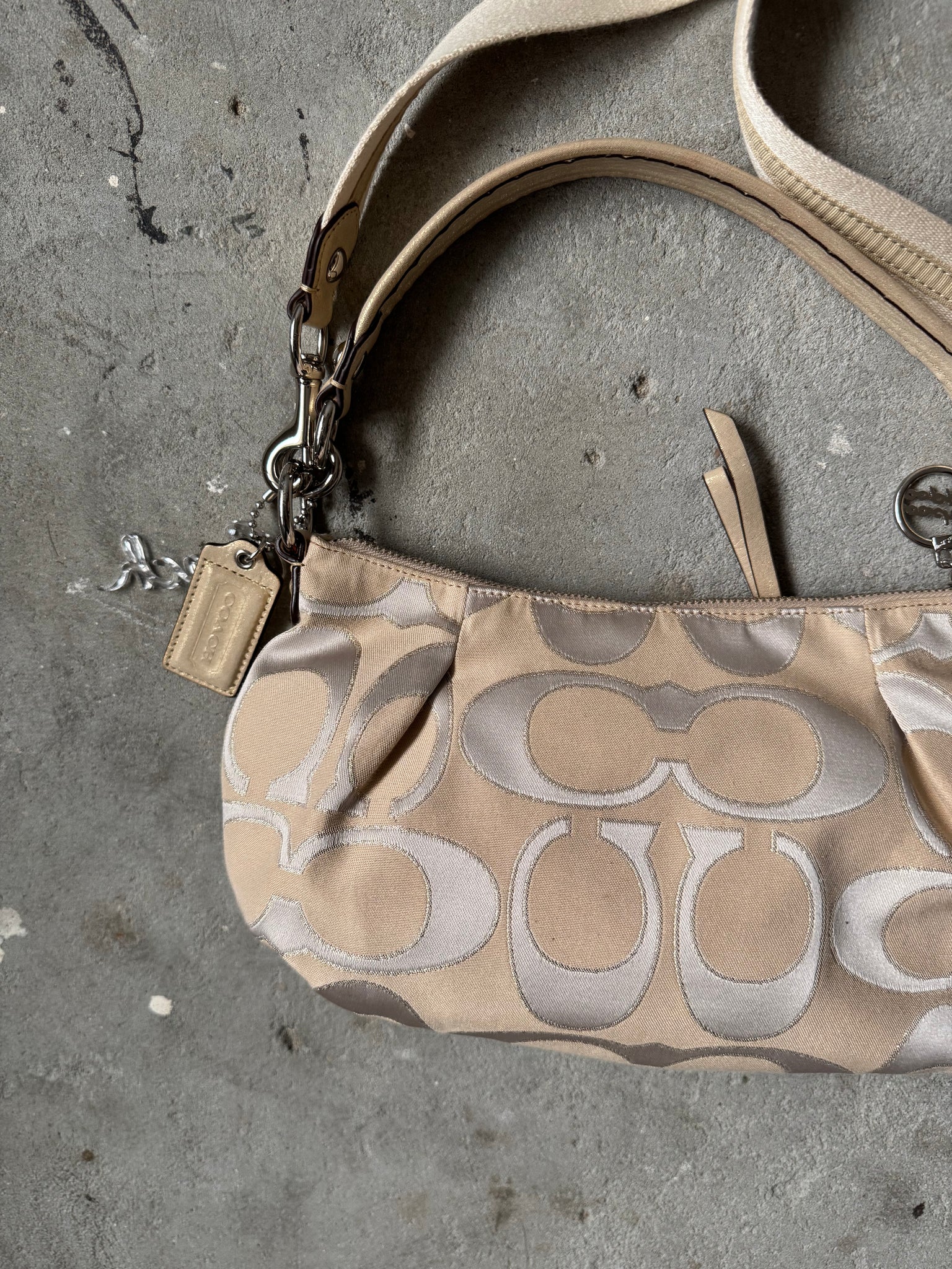Coach 2Way Signature Poppy Shoulder Bag Beige/Gold