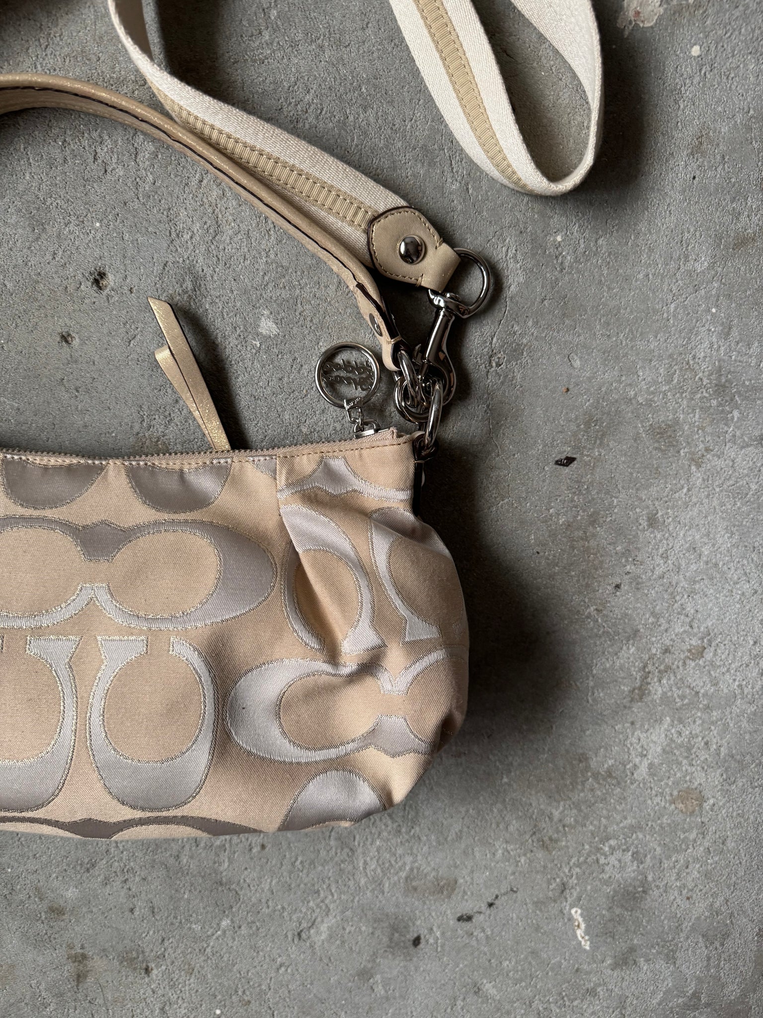 Coach 2Way Signature Poppy Shoulder Bag Beige/Gold