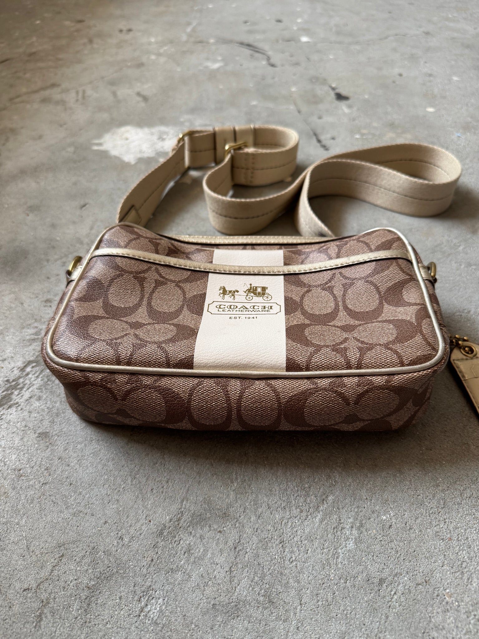 Coach Signature Stripe Jaime Crossbody Bag Beige/White
