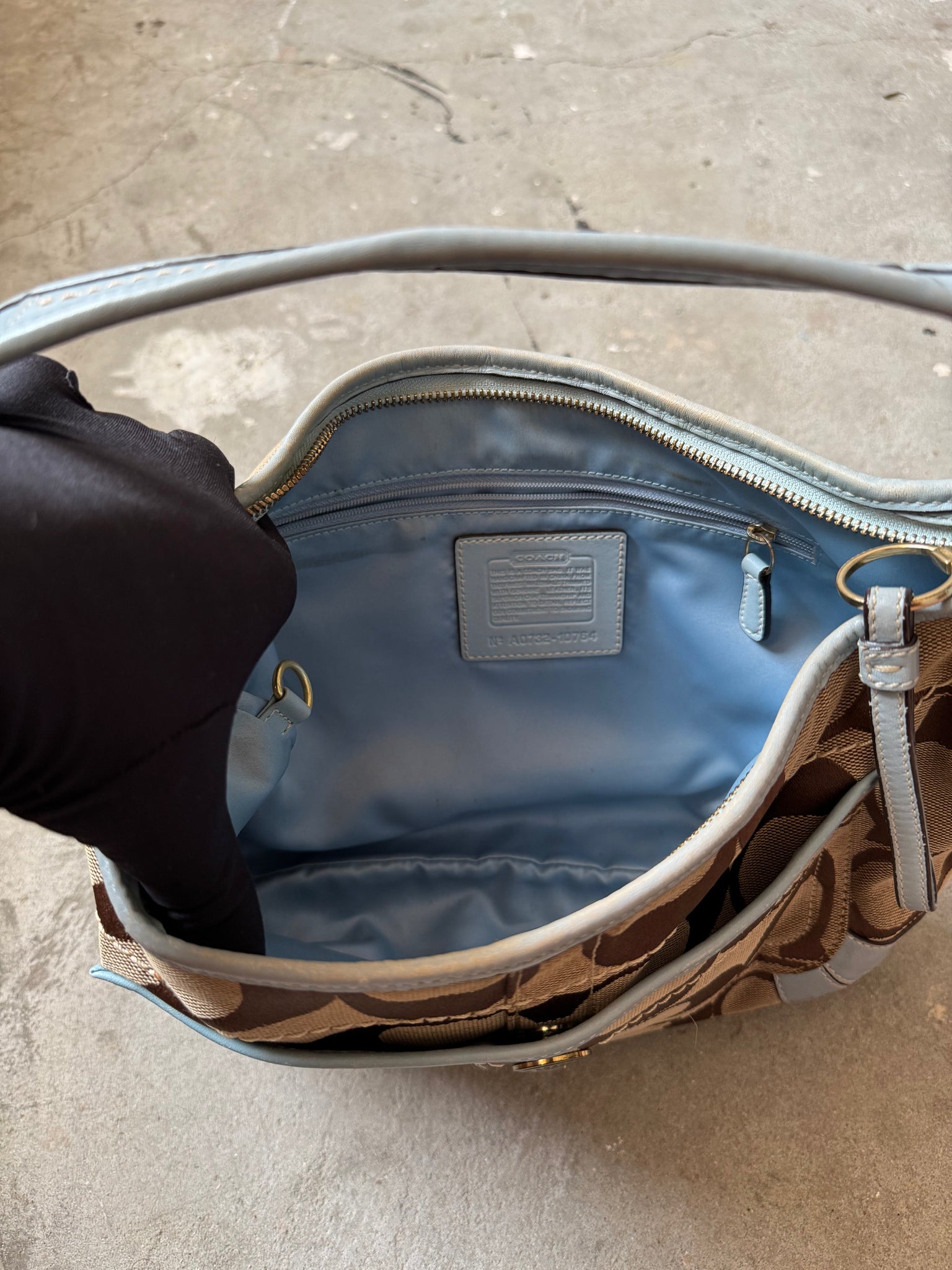 Coach Signature Hobo Ergo Shoulder Bag Beige/Blue