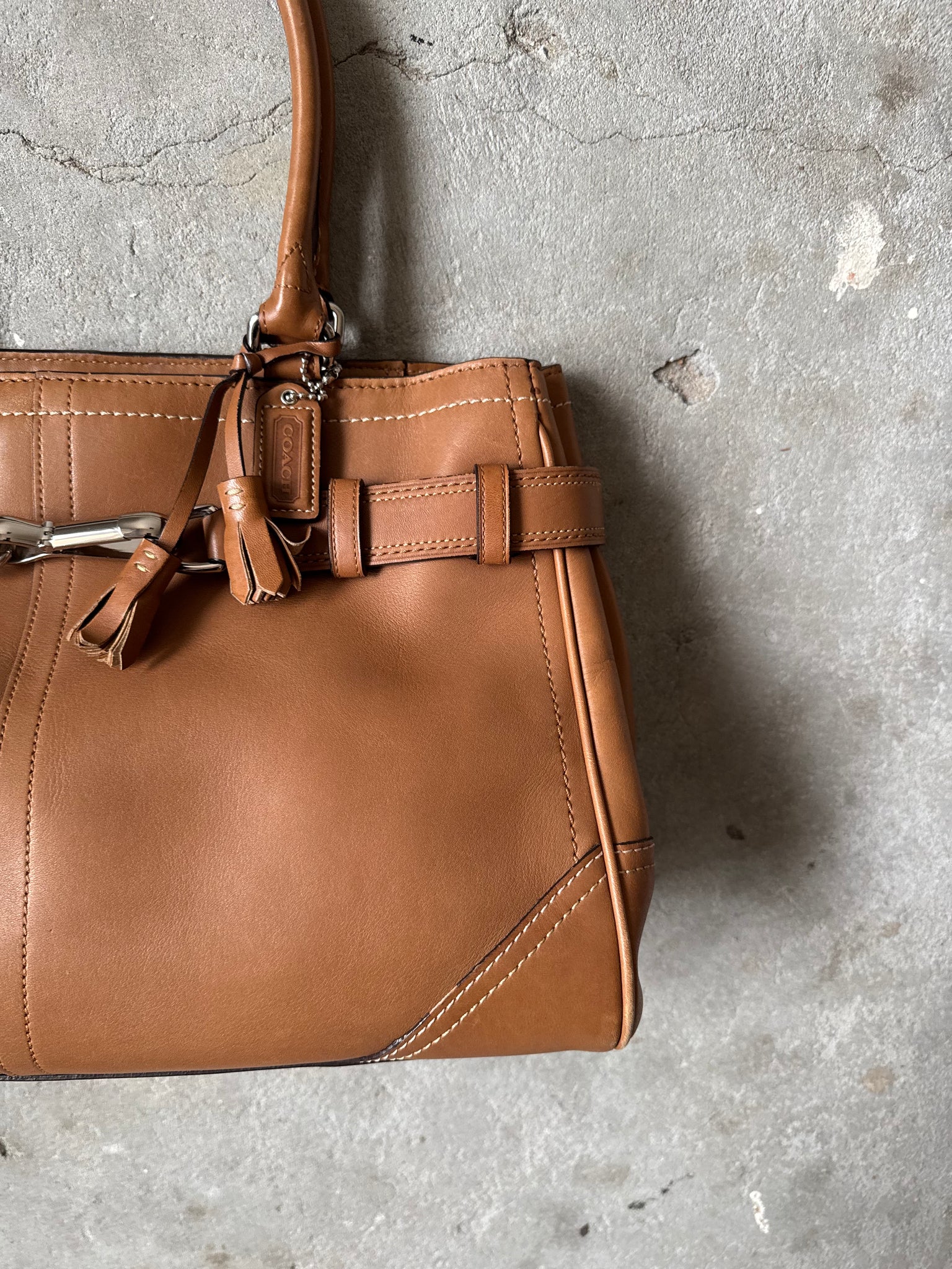 Coach Leather Hampton Clip HandBag Brown