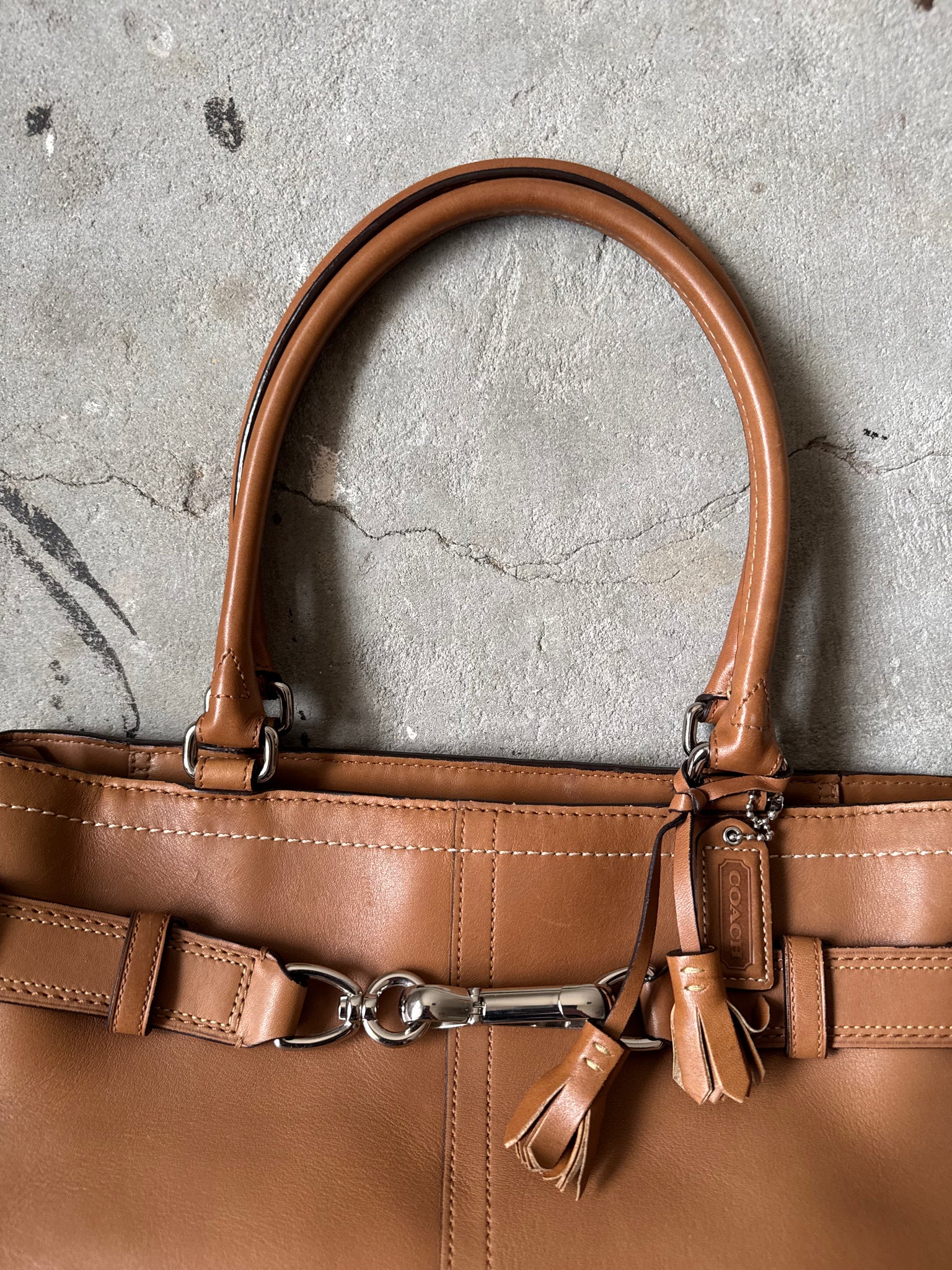Coach Leather Hampton Clip HandBag Brown