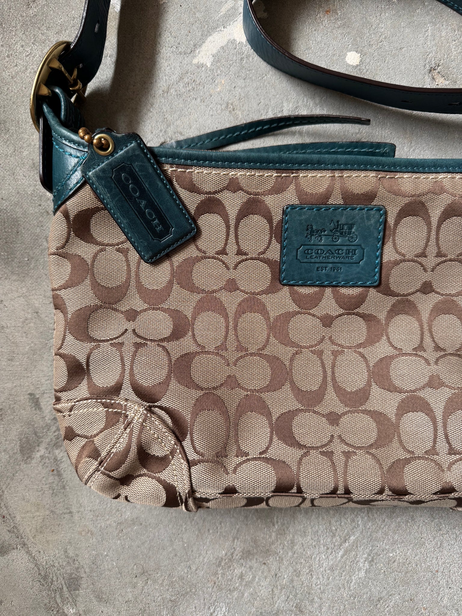 Coach 2Way Signature Shoulder Bag Beige/Turquoize