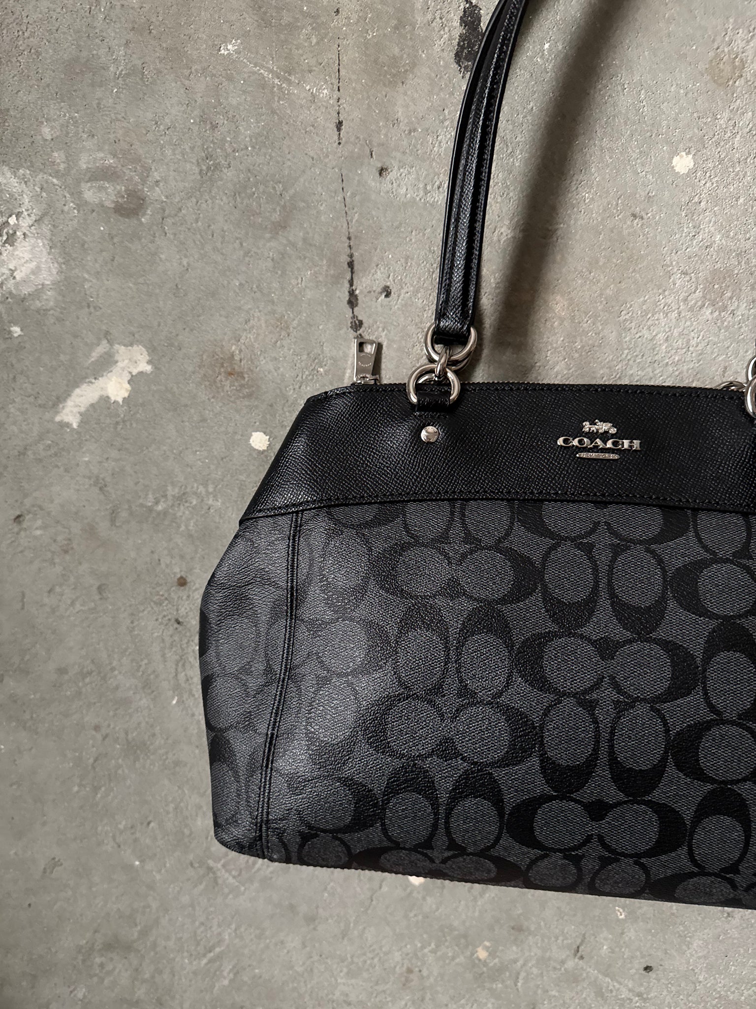 Coach 2Way Signature Brooke Carryall Shoulder Bag Black