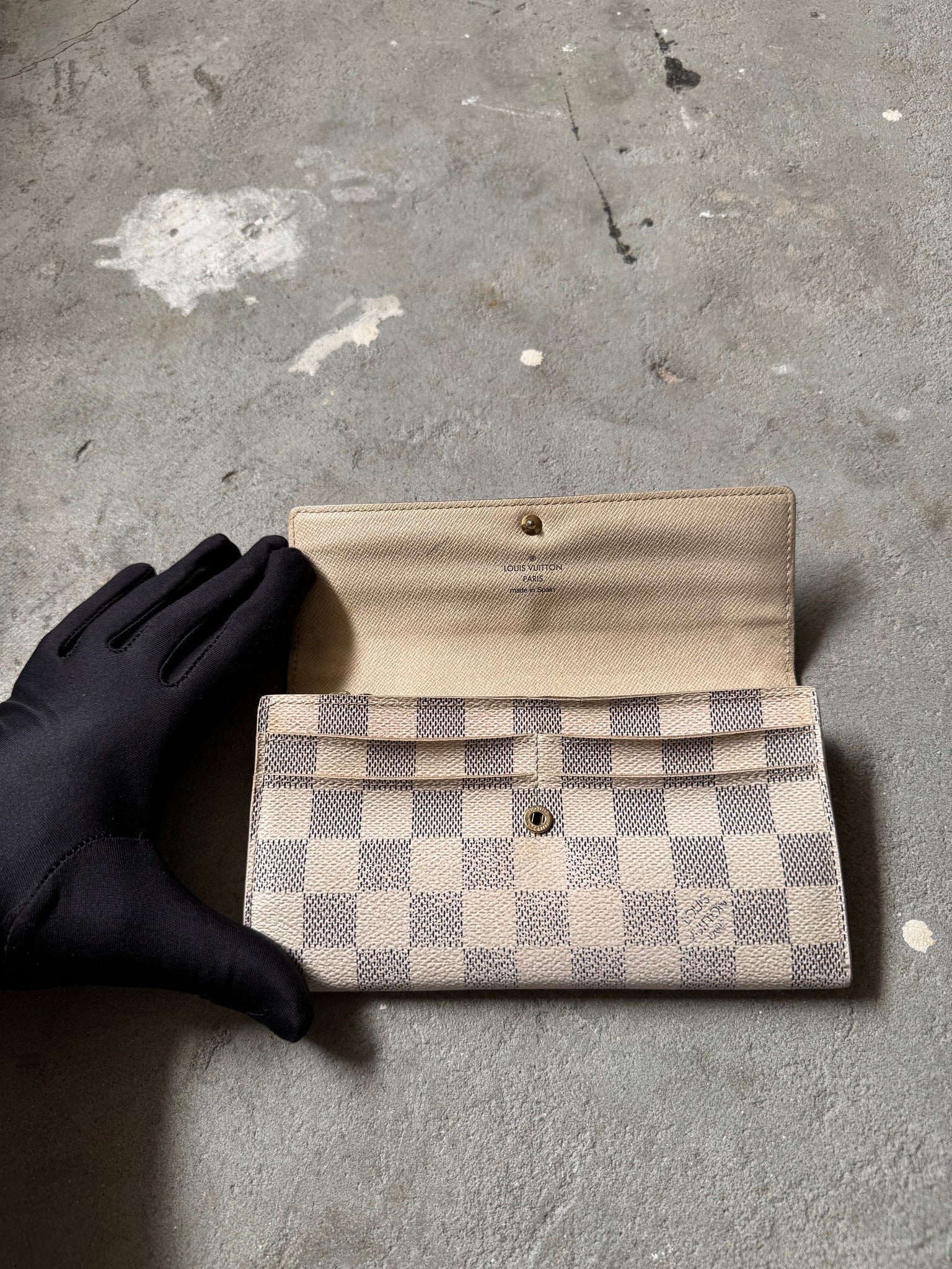 Louis Vuitton Damier Azur Sarah Wallet