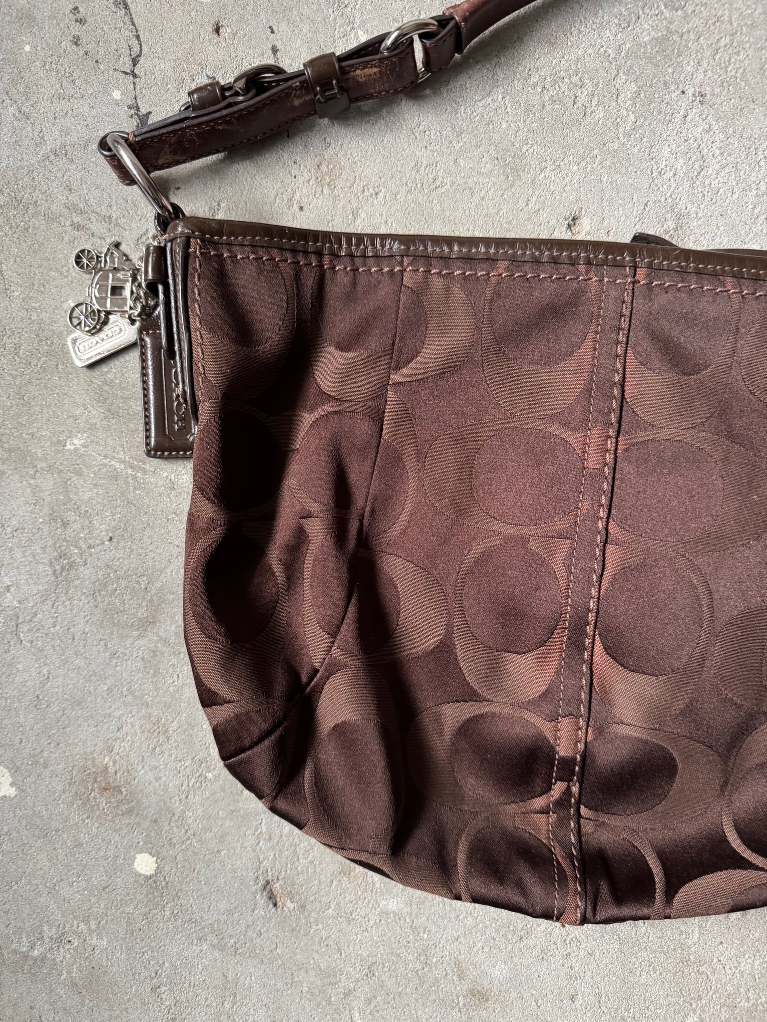 Coach Signature Hobo Shoulder Bag Brown