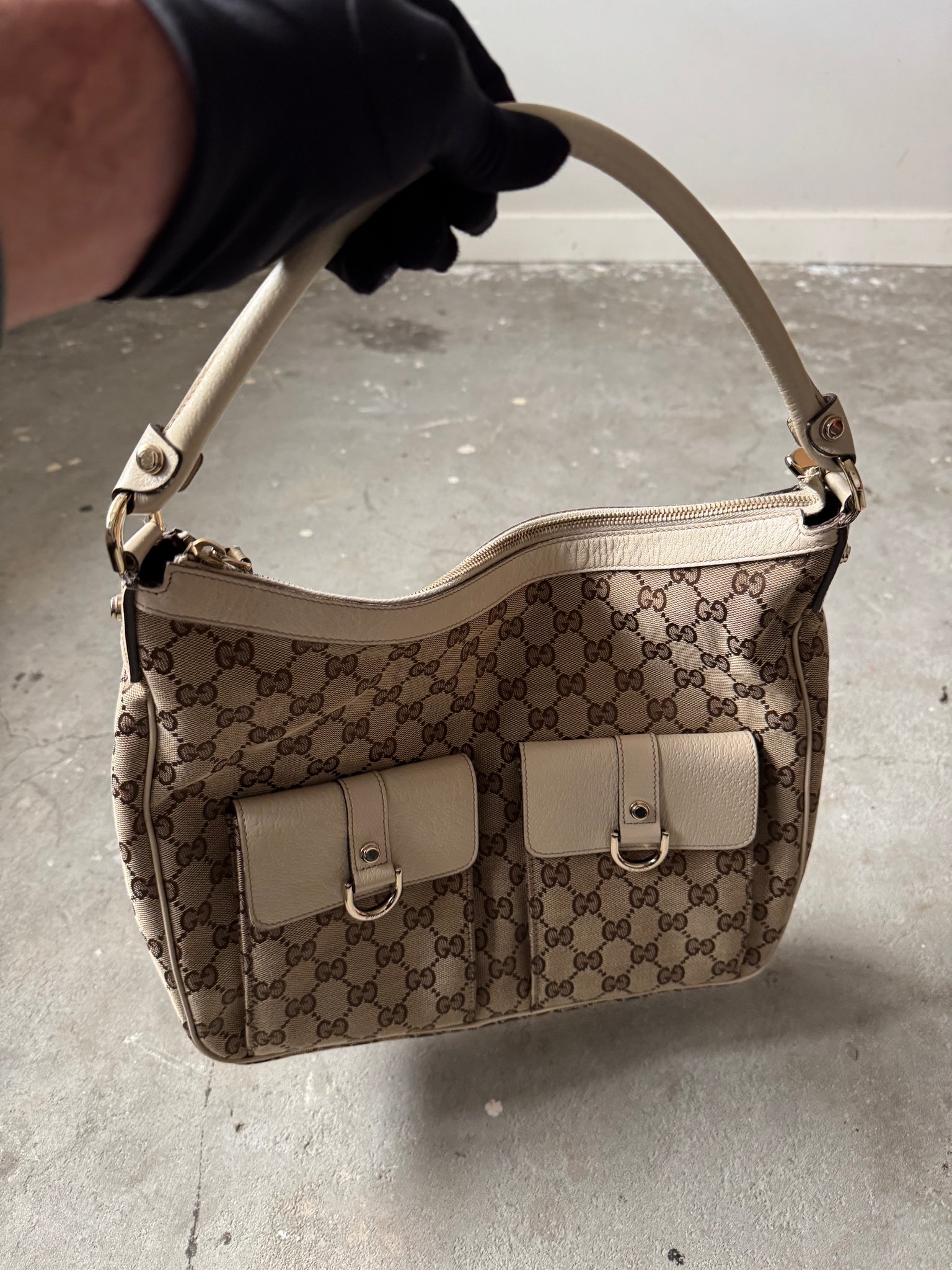 Gucci GG Monogram Hobo Shoulder Bag Beige/White