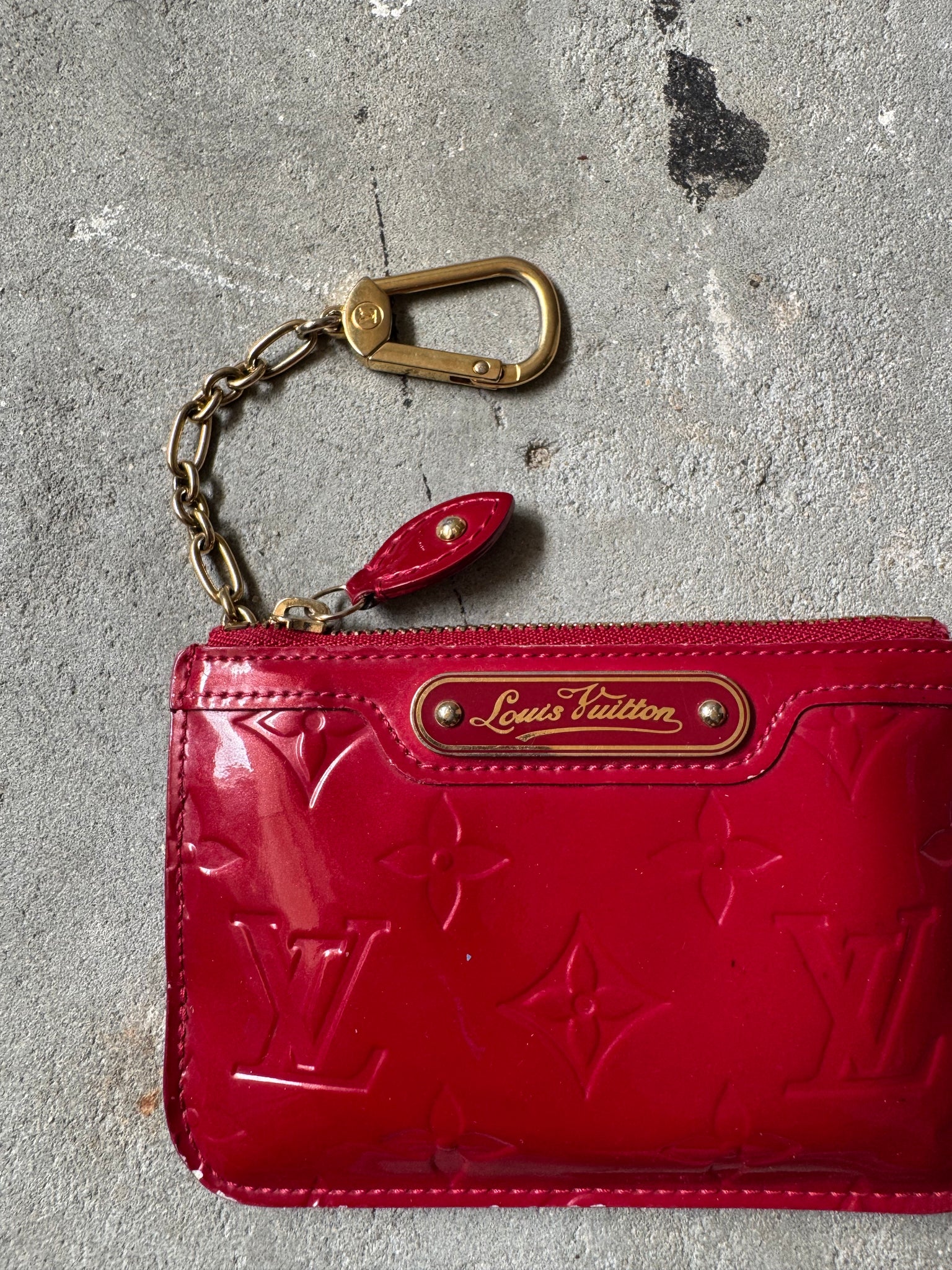 Louis Vuitton Vernis Pochette Coin Case Amethyst Red