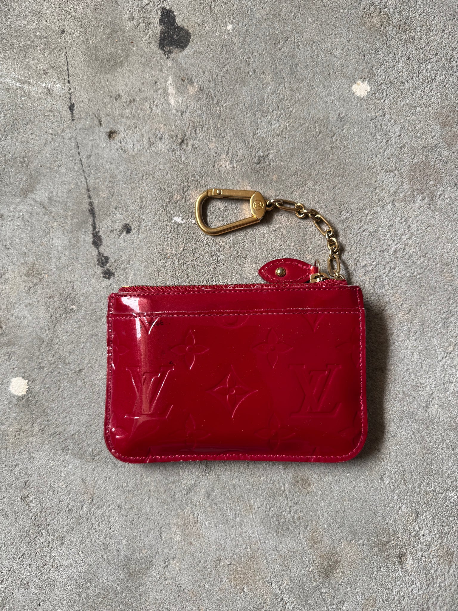 Louis Vuitton Vernis Pochette Coin Case Amethyst Red