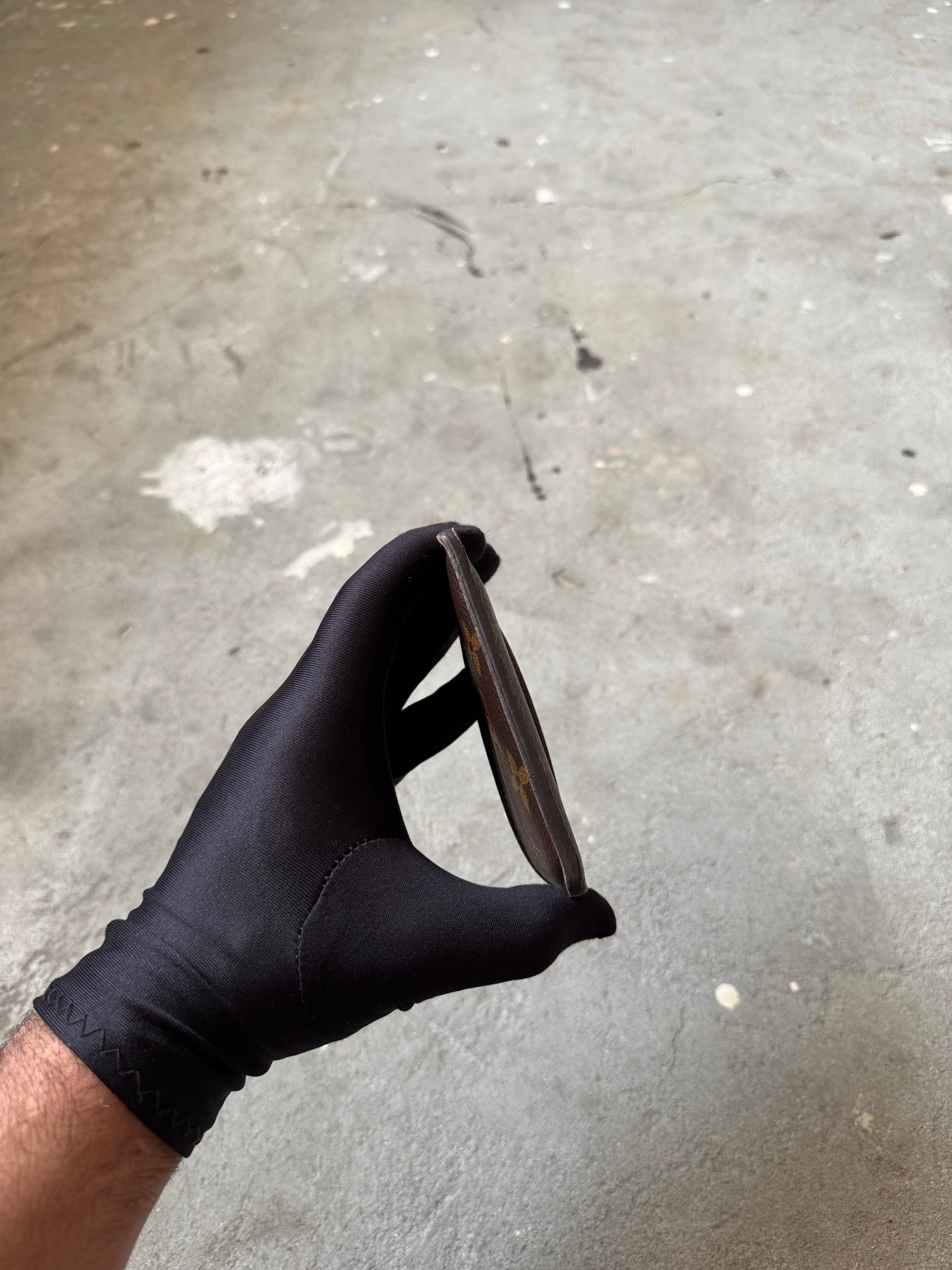 Louis Vuitton Monogram Card Holder Brown