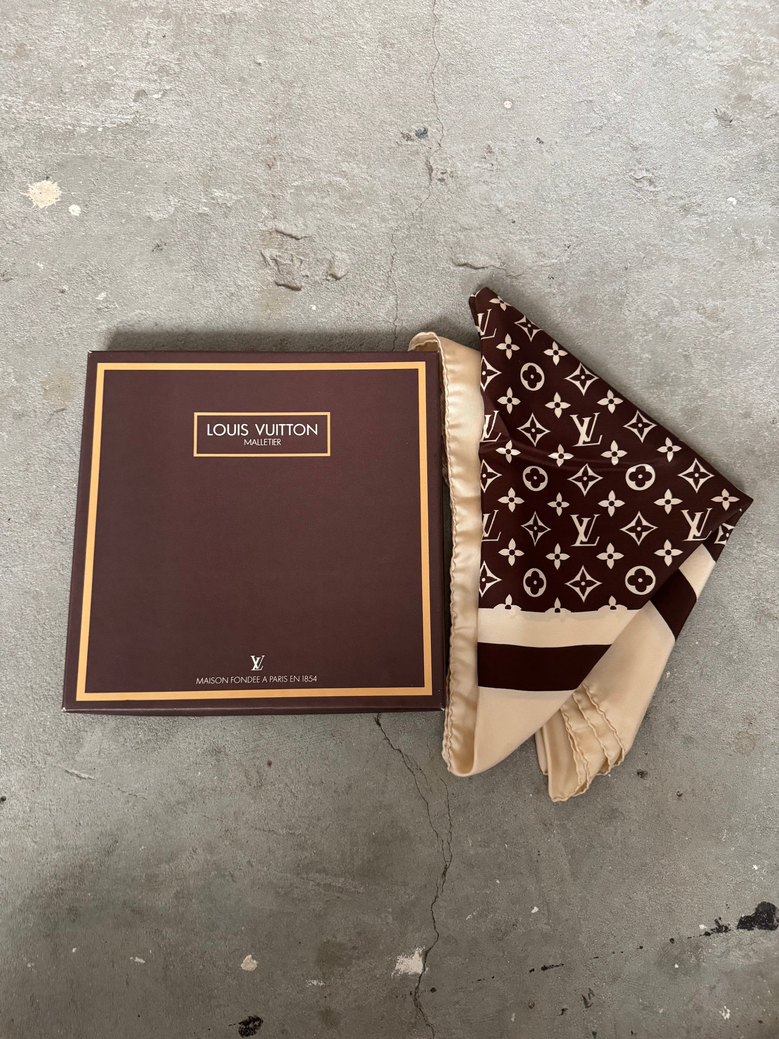 Louis Vuitton Monogram Silk Scarf Cream/Brown