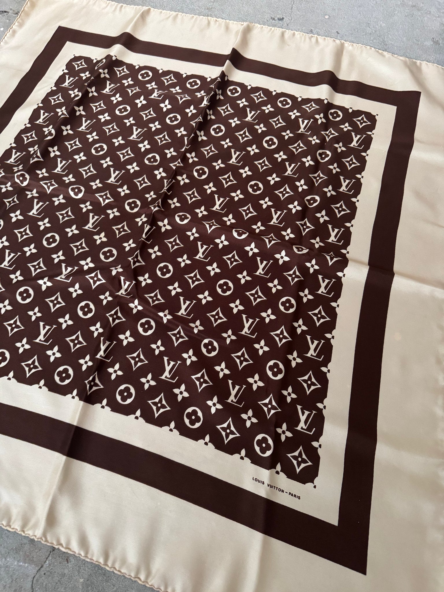 Louis Vuitton Monogram Silk Scarf Cream/Brown