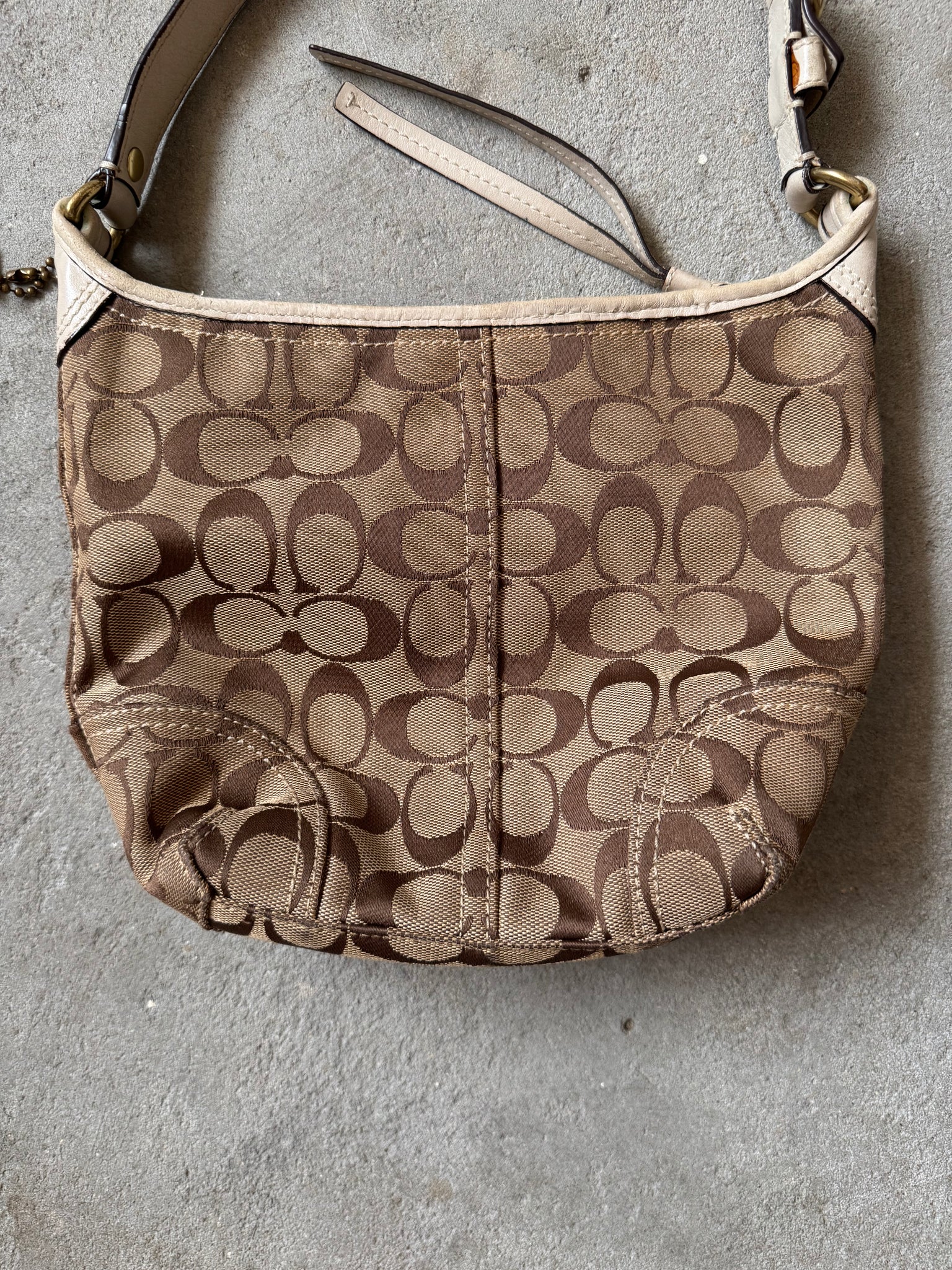 Coach Signature Shoulder Bag Beige