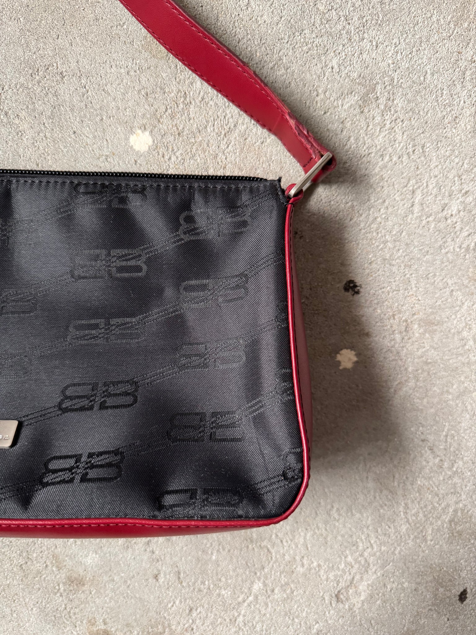 Balenciaga BB Monogram Shoulder Bag Black/Red