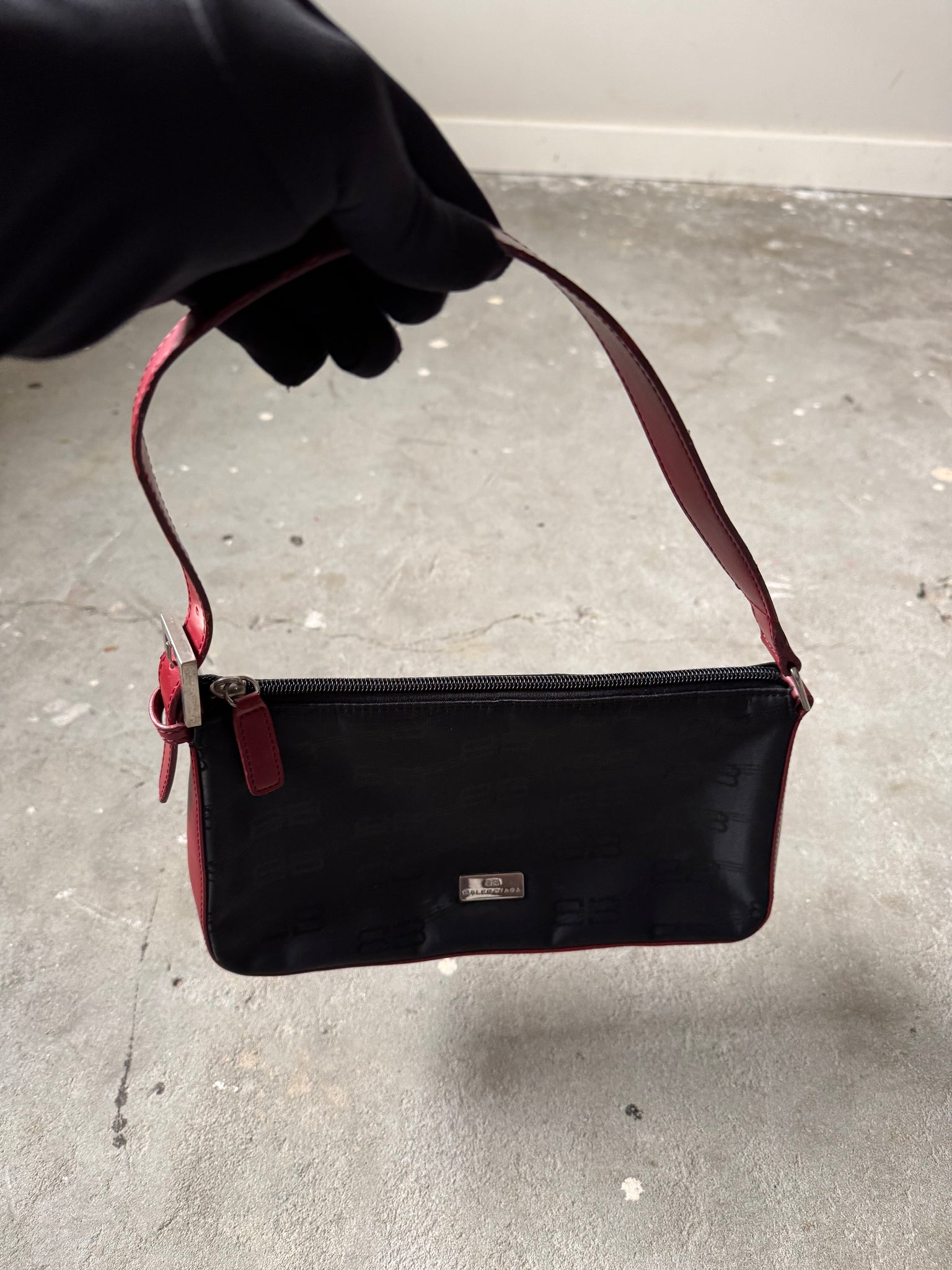 Balenciaga BB Monogram Shoulder Bag Black/Red