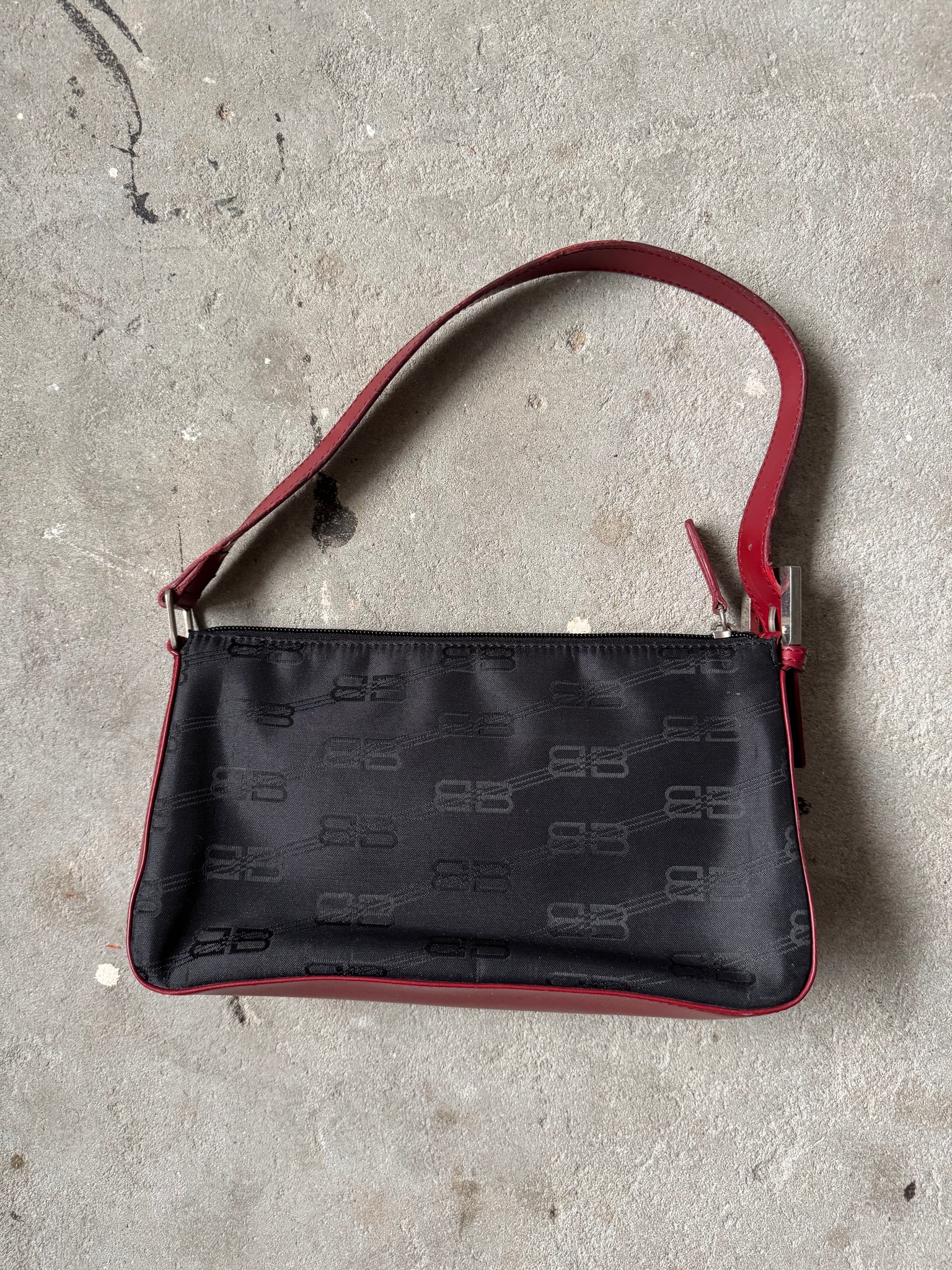 Balenciaga BB Monogram Shoulder Bag Black/Red