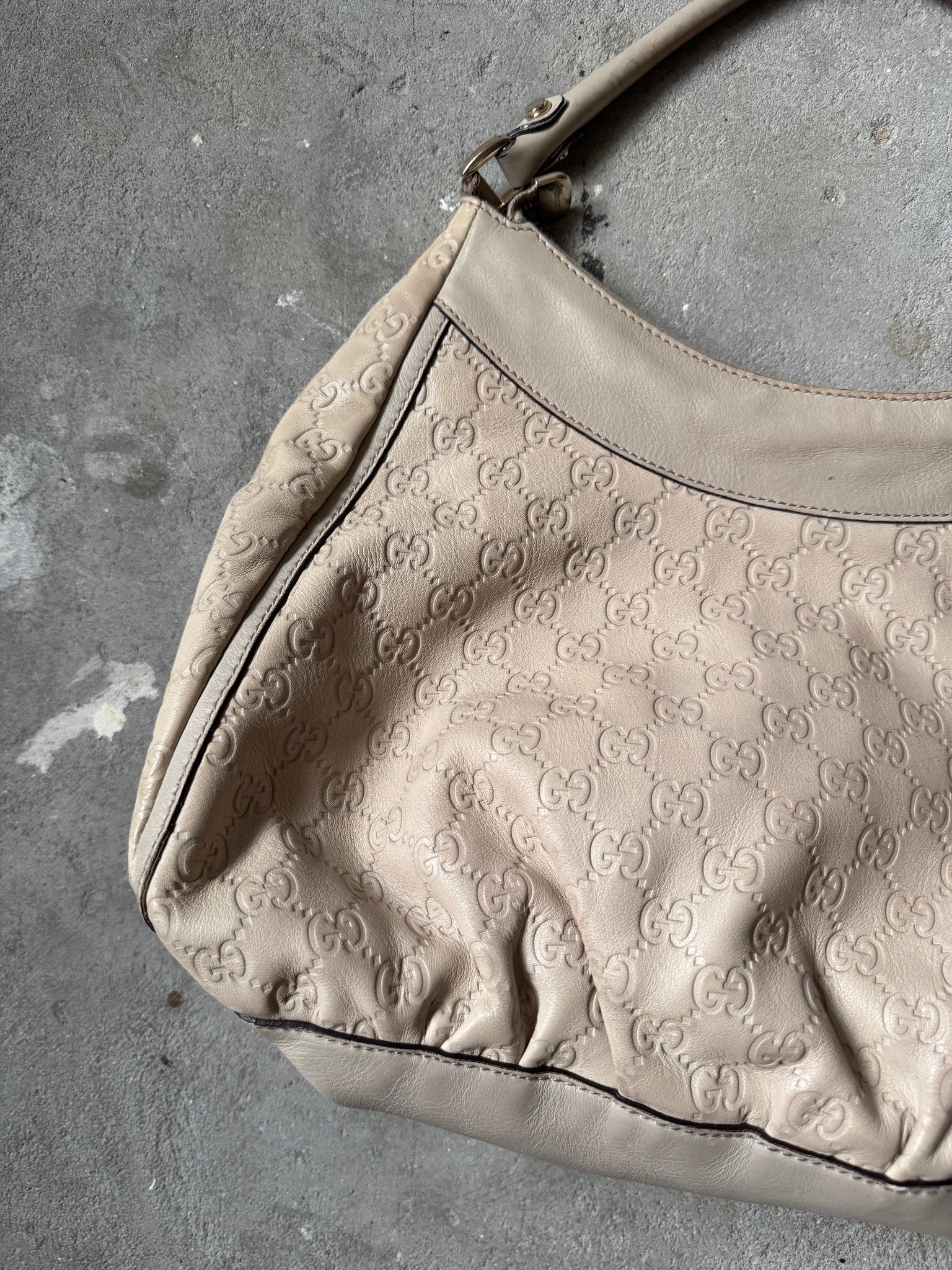 Gucci GG Monogram Abbey Guccissima Shoulder Bag Cream