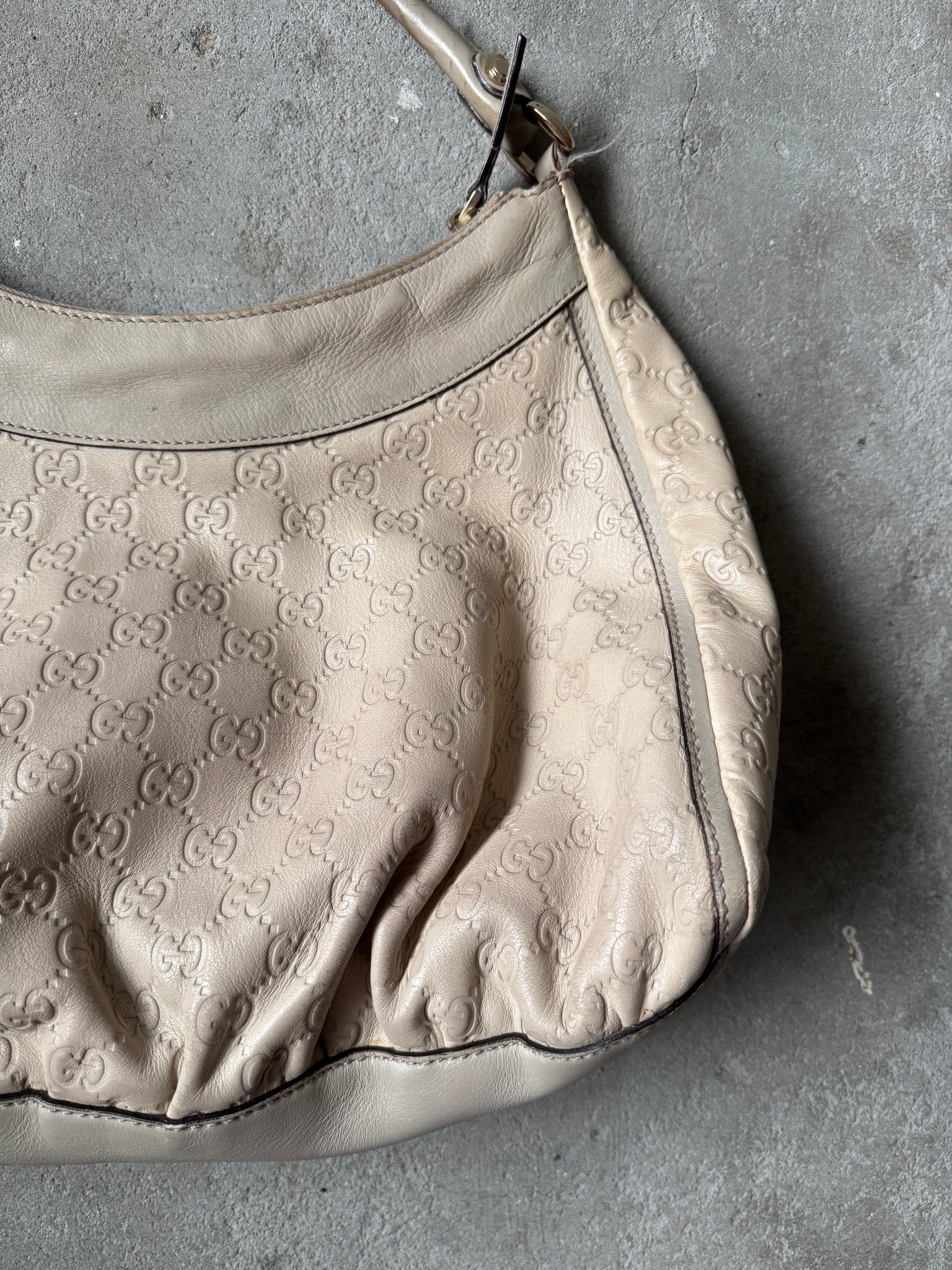 Gucci GG Monogram Abbey Guccissima Shoulder Bag Cream