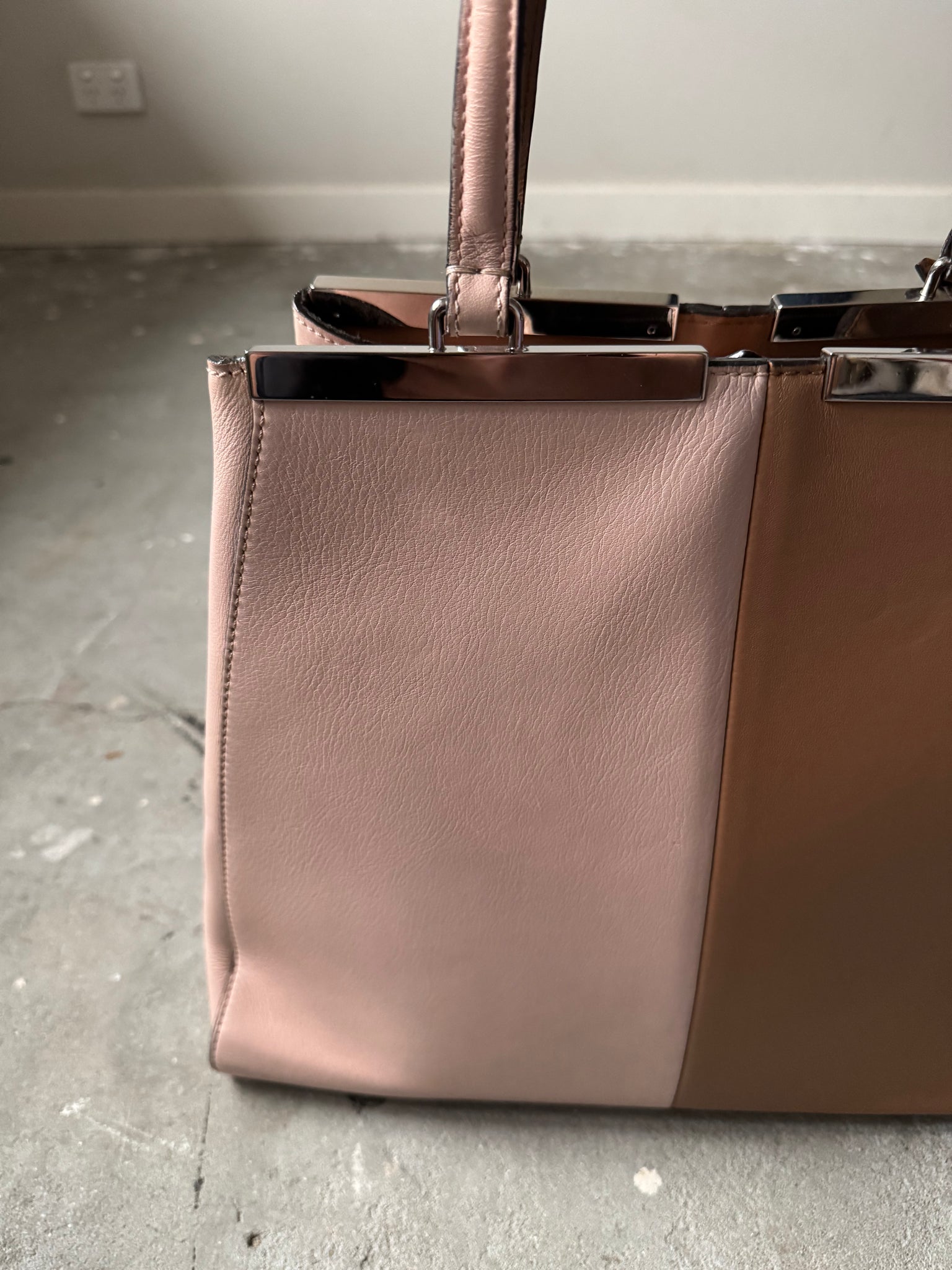 Fendi 3Jours Vitello Shoulder Bag Bi-Colour