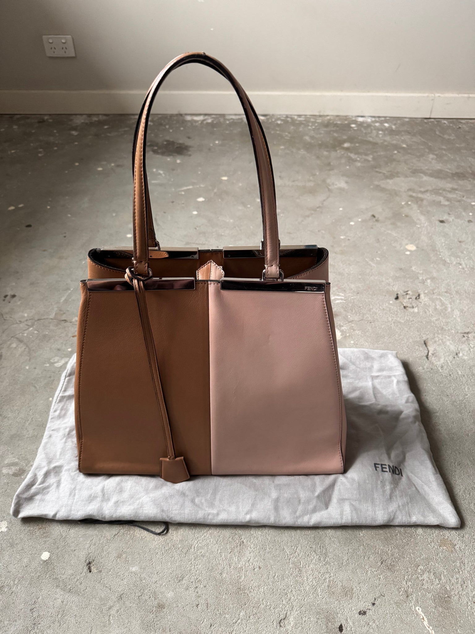 Fendi 3Jours Vitello Shoulder Bag Bi-Colour