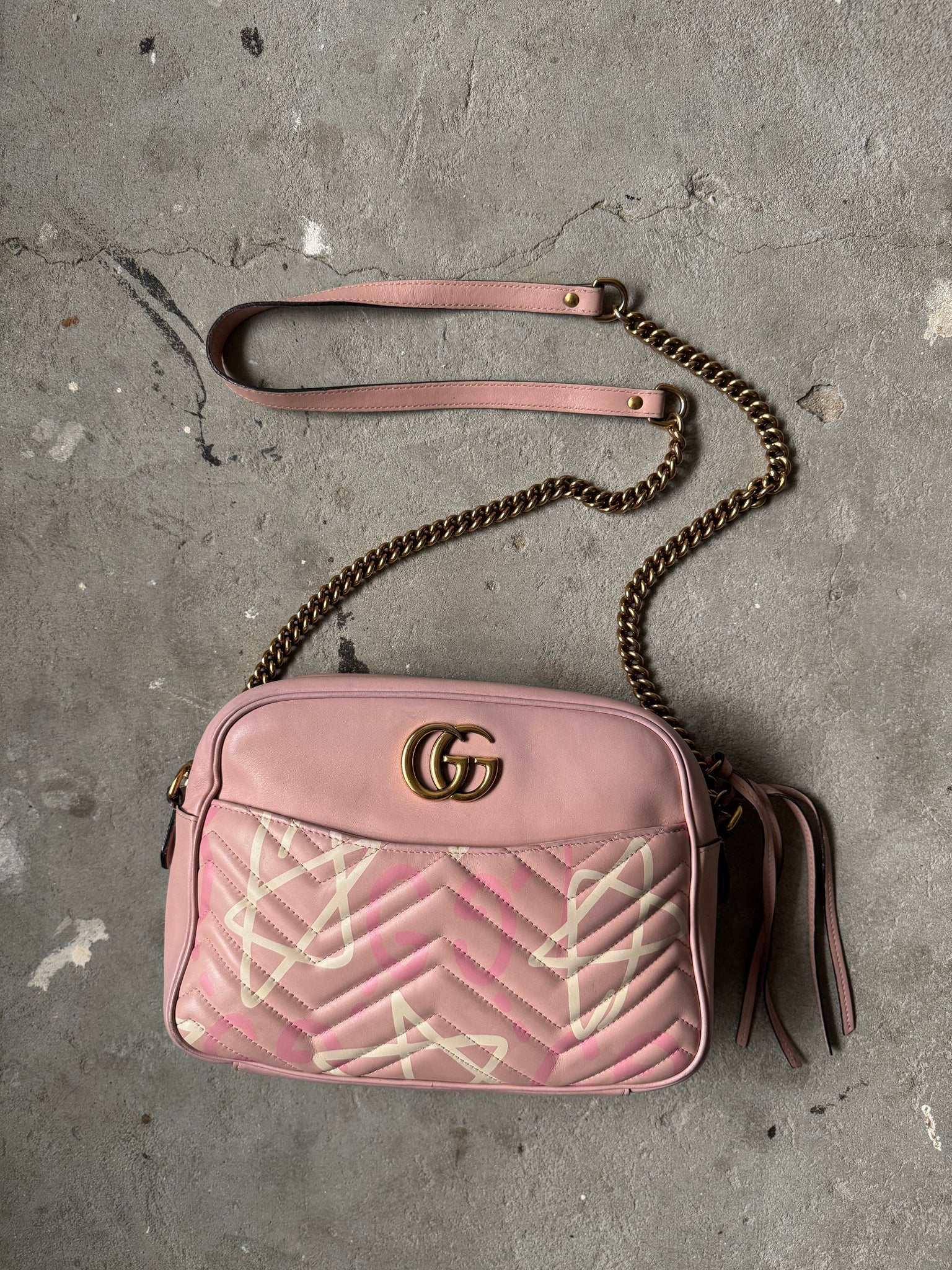 Gucci GG GucciGhost Marmont Shoulder Bag Pink